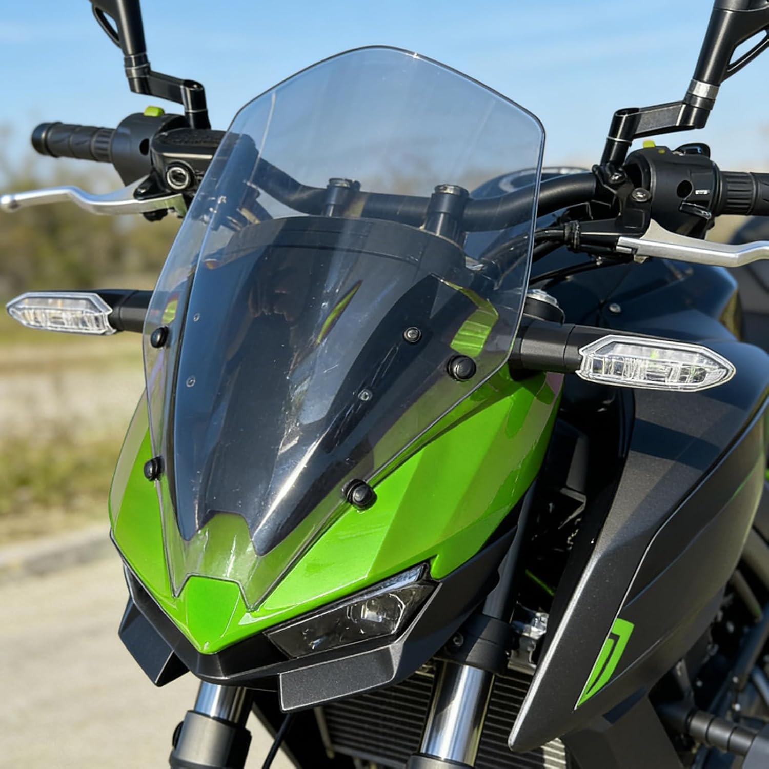 Windshield for Kawasaki Z500/Z500 SE/Z500 ABS 2024-2026, Motorcycle Front Wind Deflector Touring Windscreen Fairing Screen Visor Accessories Replacement (Black)