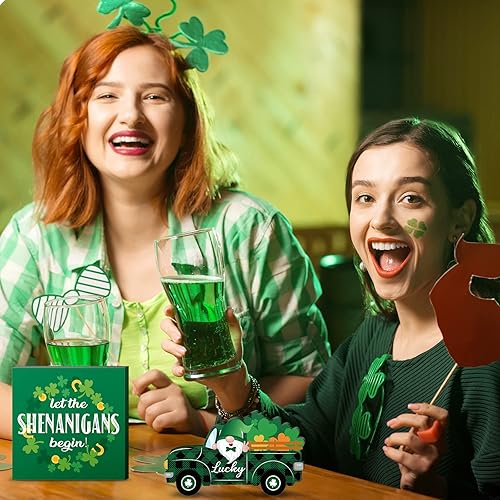 Miniatura 7 de 4 piezas de decoración de mesa del día de San Patricio, letrero de madera de trébol de la suerte, letrero de mesa de gnomo verde, centro de mesa,