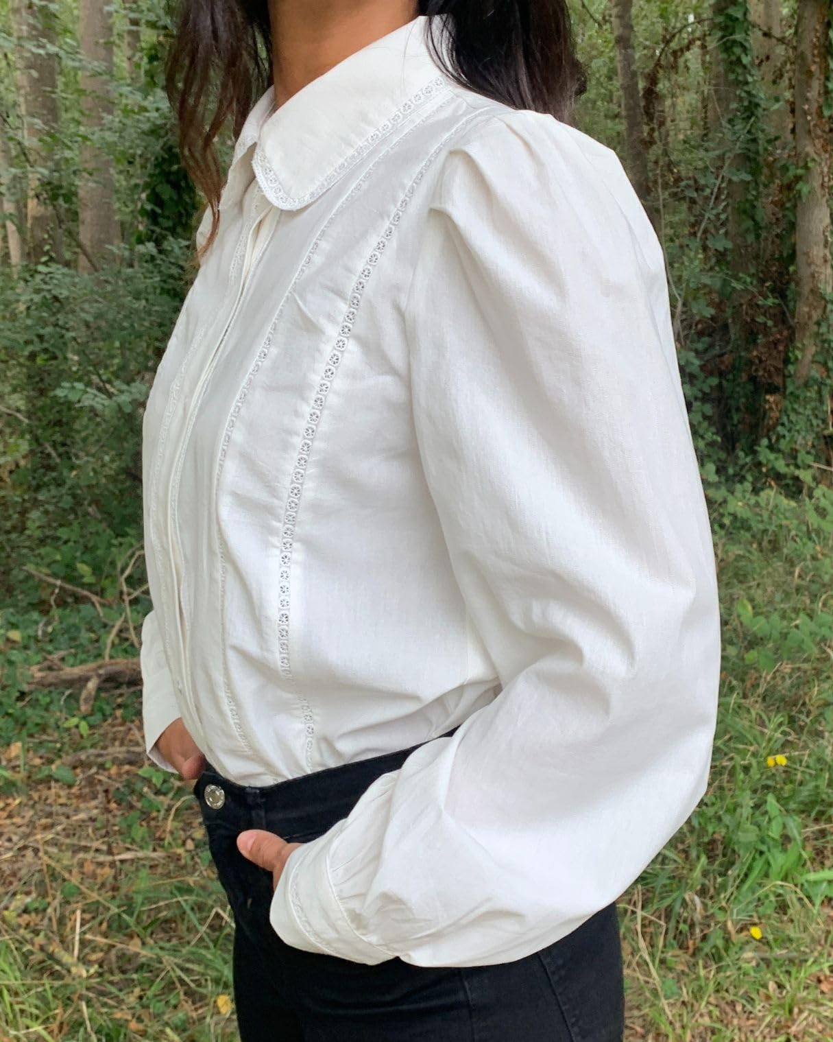 VivalaVida Official - Camicia Bianca da Donna, Blusa con Ricami, Camicia Elegante Donna, Maniche a Sbuffo, Manica Lunga, 100% Cotone, Bianco, M