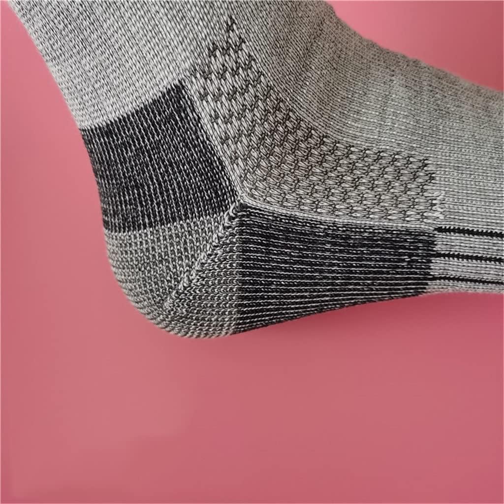 HBJWOV 3 Pairs Mens Wool Socks Hiking Crew Work Socks Thermal Warmest