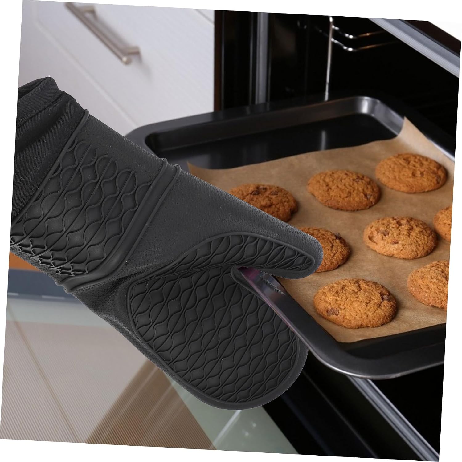 Sosoport Heat Resistant Oven Mitt Kitchen Gloves Non Slip Cooking Baking Glove for Microwave and Oven Use Black Protective Baking Cooking Safety