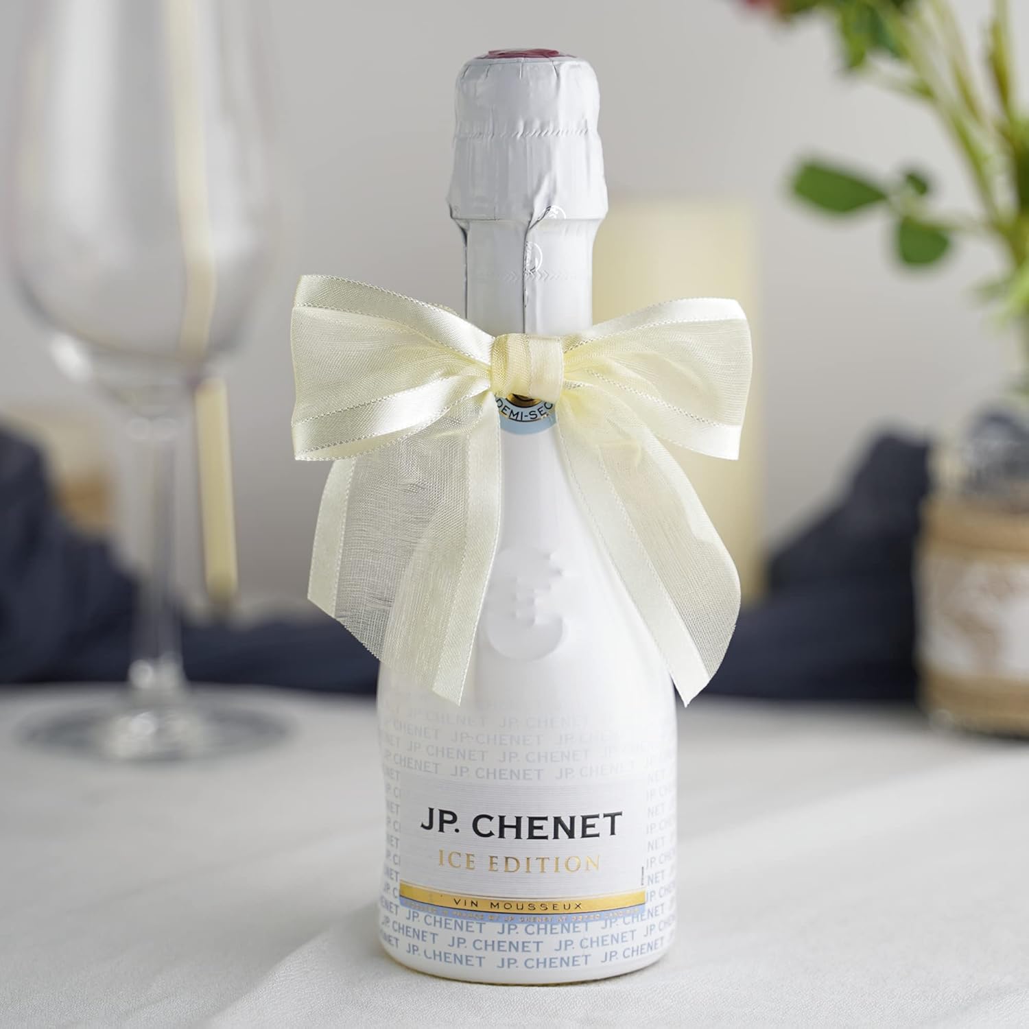 AIMUDI Ivory Bows for Weddings 4" Organza Bows Premade Twist Ties Bows for Gift Wrapping Crafts Treat Bags Baskets Cake Pop Baby Shower Birthday Decor - 12 Counts - Image 4