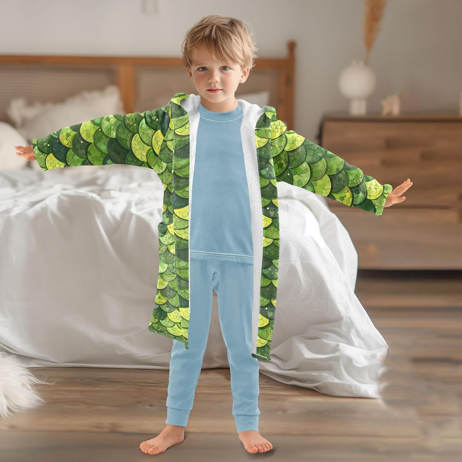 senya Green Dragon Scales Toddler Hooded Bathrobe Kids Soft Plush Bath Towel Robes for Boys Girls 2-12 Years