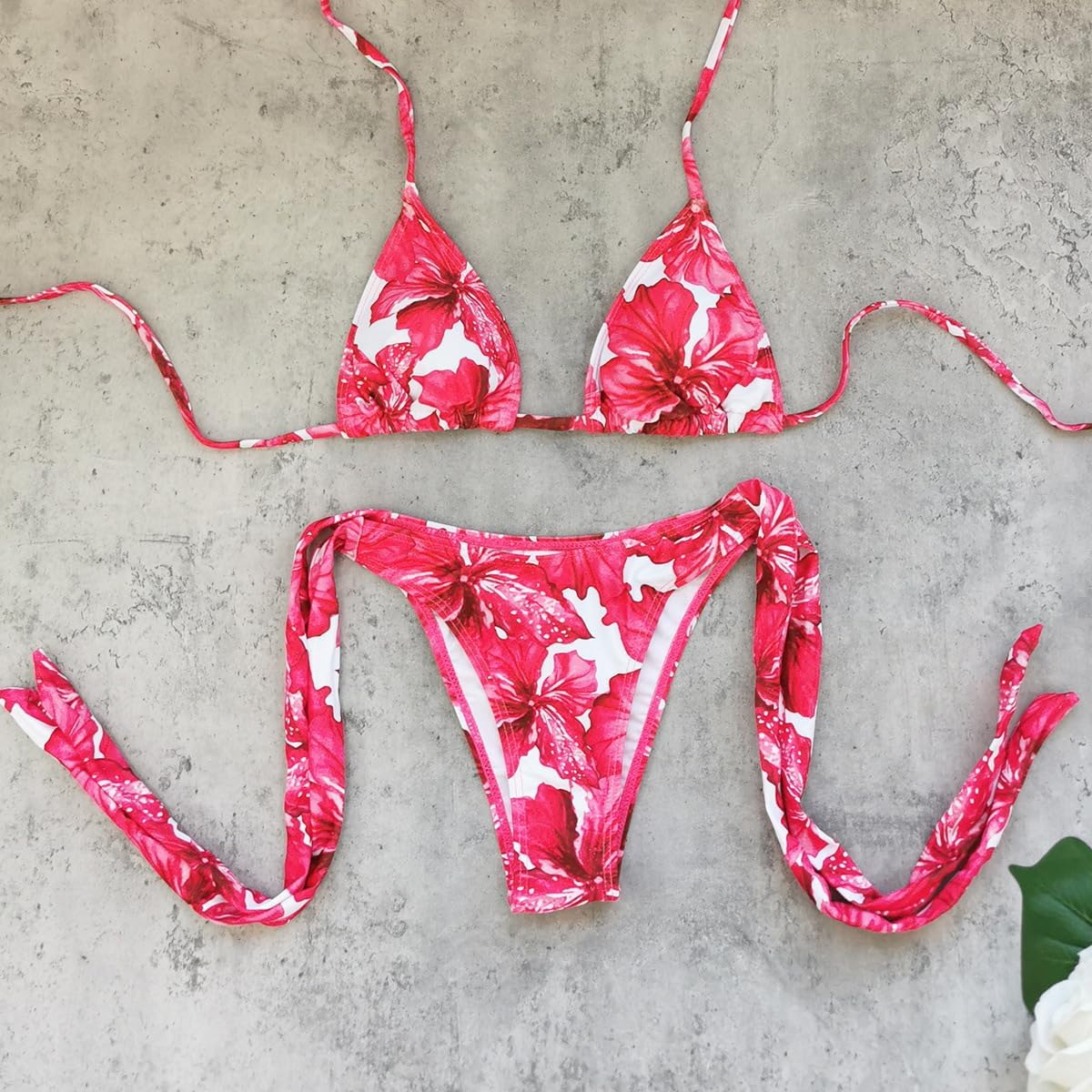 Catalpalev Women's Printed Halter-Neck High-Waisted Slimming Two-Piece Beach Vacation Bikini Set