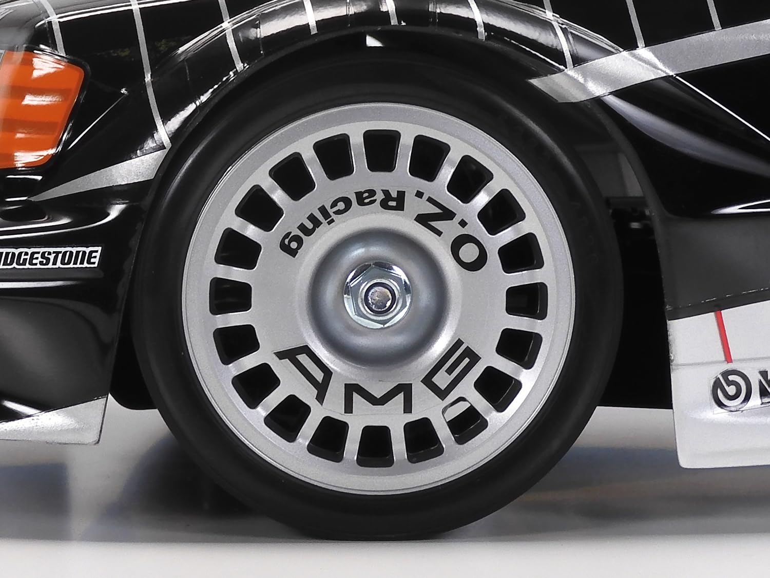 Tamiya 47525 1:10 RC M-B 190E Evo II Kö-Pi.LackiertTT-02 - ferngesteuertes Auto, Fahrzeug, Modellbau, Zusammenbauen, Hobby, RC Bausatz