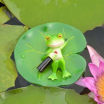 Floating Frog Garden Figure on Water Lily Leaf Funny Resin Frog Decorative Statue Weatherproof Swimming Decoration for Garden Pond Pool Balcony Patio Indoor and Outdoor Original Gift