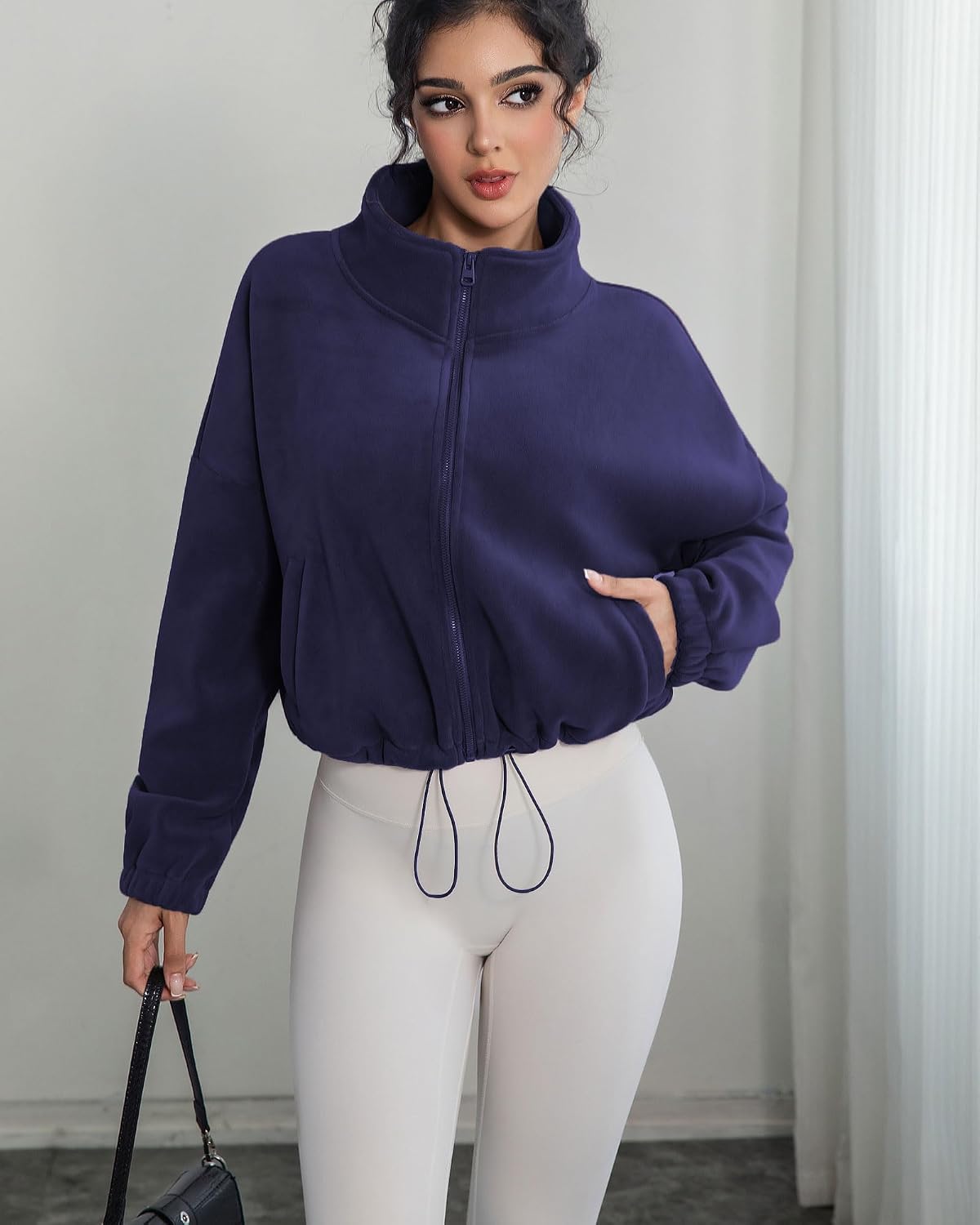 Women's Full Zip Fleece Short Jacket with Pockets Stand Collar Long Sleeve Zip Up Warm Winter Sherpa Cropped Coat
