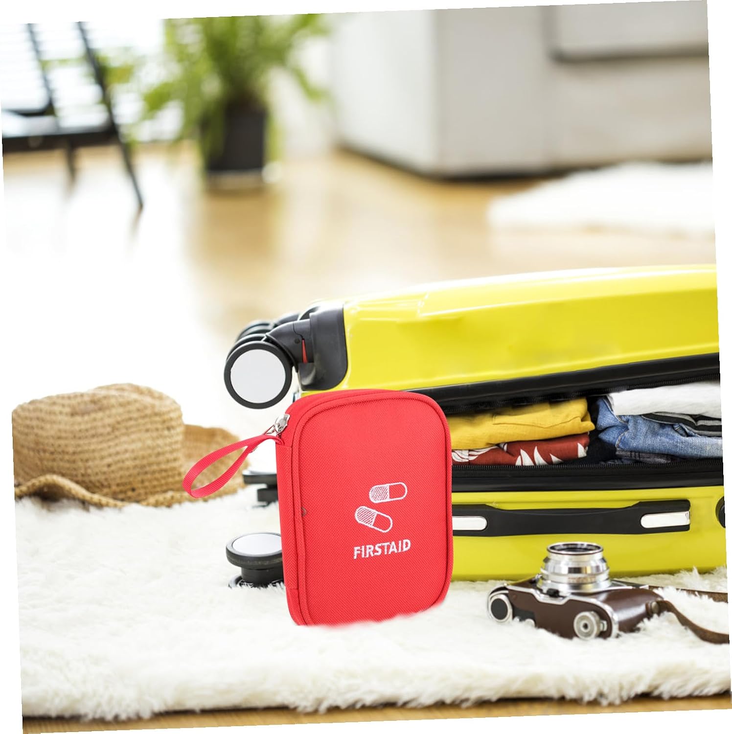 Travel First Aid Bag Portable Small Medicine Storage Pouch for Emergencies Durable for Family Outdoor Use Easy Access Capacity
