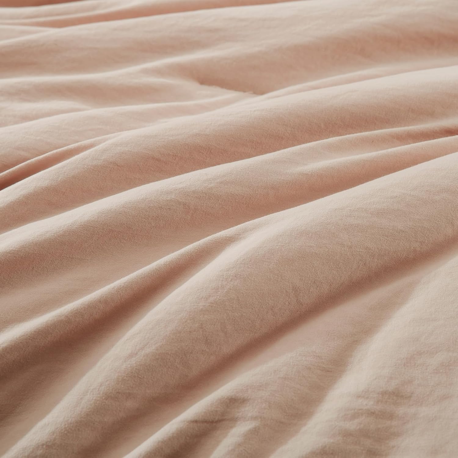 WRENSONGE Queen Comforter Set - 7 Pieces Clay Pink Soft Bed in a Bag Queen with Fitted Sheet, Flat Sheet, 2 Pillow Shams, and 2 Pillowcases- Warm Bedding Sets for All Season - Image 8