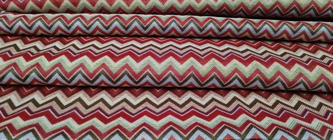 Mercatienda Cortina para Puerta Exterior: Elegancia y Protección para tu Entrada en la Calle 140x260cm - Zigzag. (Rojo)