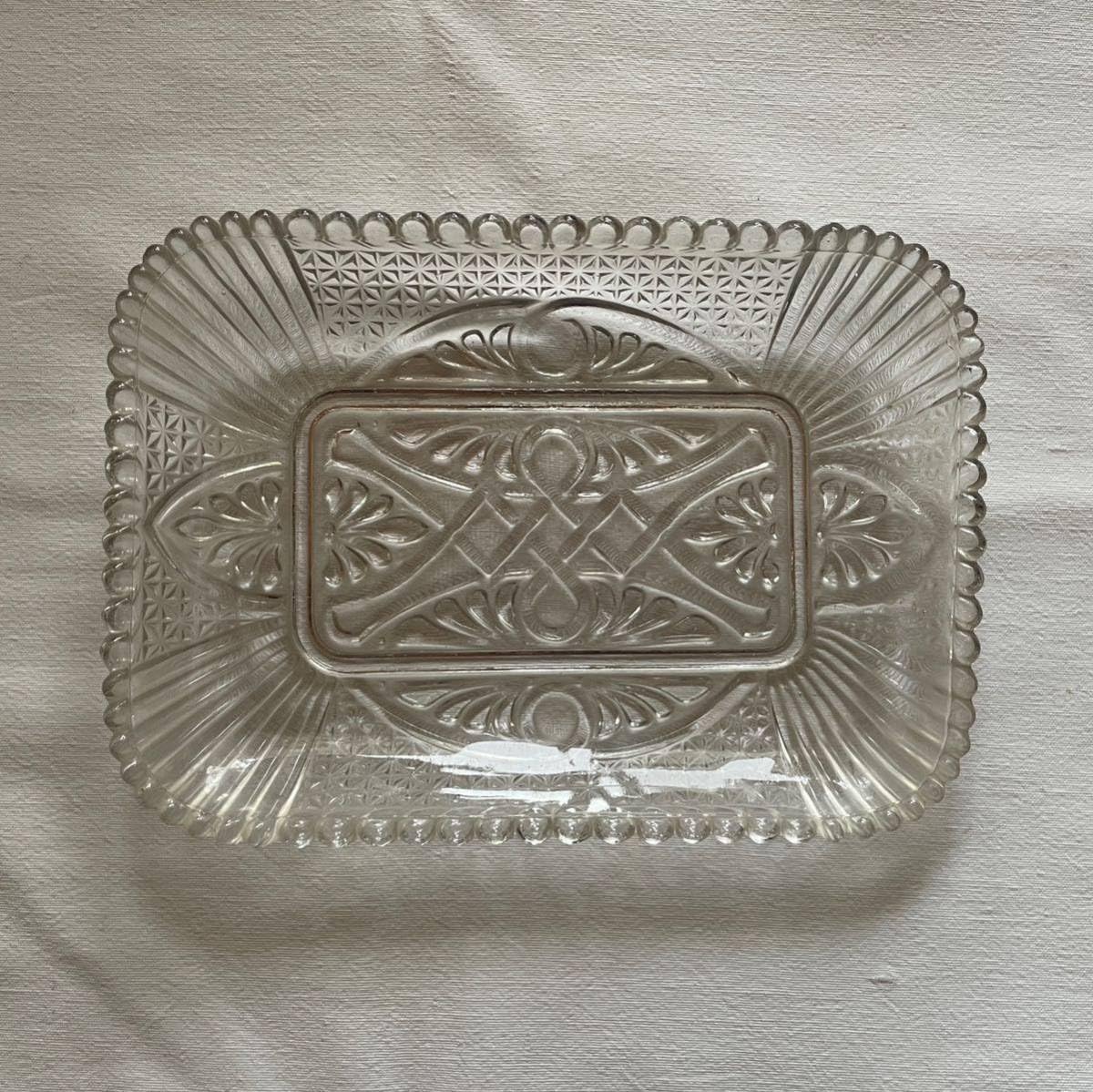 新品未使用品　初代　尾田一念　粉引鉄絵　菓子皿 絵手紙シリーズ 桜 SR型60皿 | FUTADA