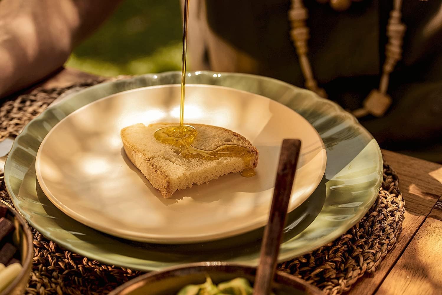 Italian Gourmet Olio Extra Vergine di Oliva, extra natives Öl Vorrat 6 x 1L | Sapore fruttato e intenso; ideal zum Kochen, Verfeinern von Gemüse und kalten, Gesamtnettogewicht 6 L + Kostenlos Polpa 400g