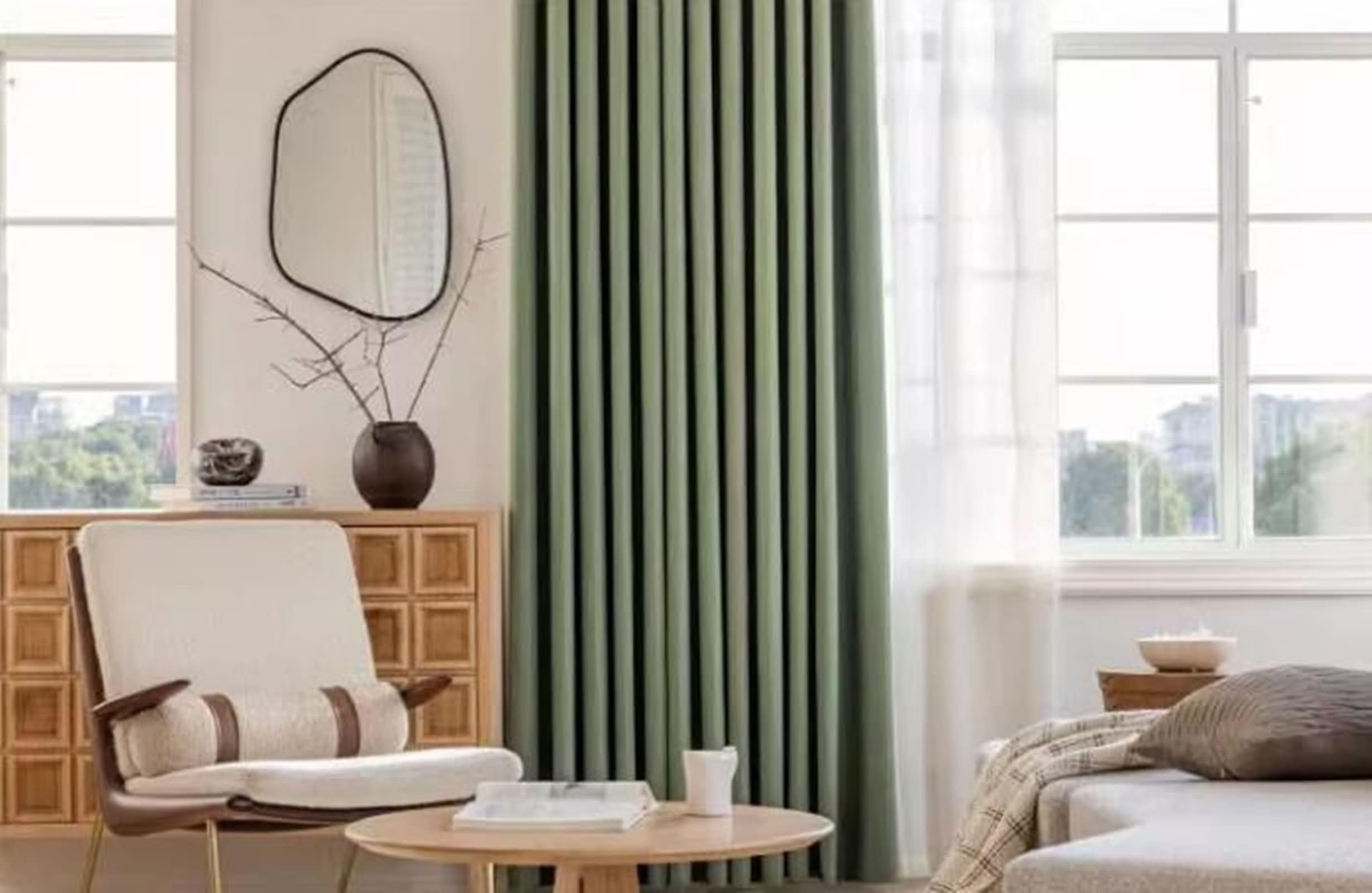 Rideau Occultant 2 Pièces, Rideaux Fenetre Occultant Chenille à Oeillets Texture Rayures Couleur Unie Simple 132x183 CM (LxH) Rideau pour Chambre Salon Fenêtre, Vert