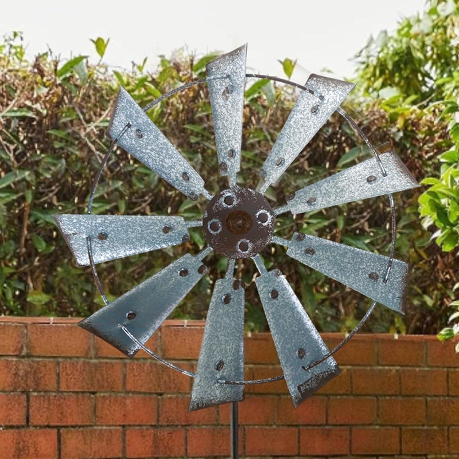Usoway Wrought Iron Rotating Windmill Metal Wind Spinner Landscape Ornament for Outdoor Courtyard Yard Lawn Pinwheel Decor Retro Garden Windmill for Garden, 665599