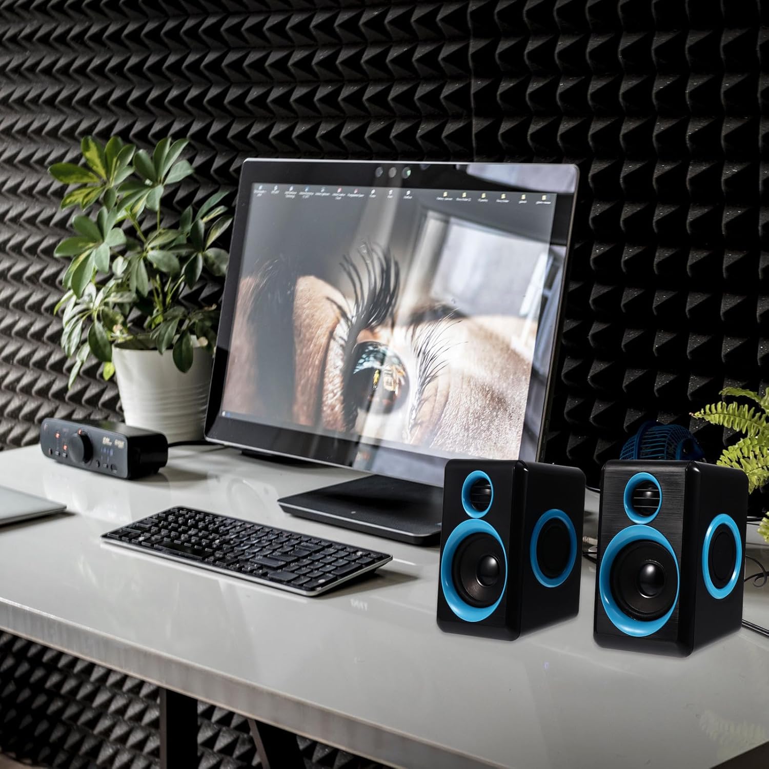 Mini USB 2.0 Desktop Computer Speaker Set Compact Surround Sound Speakers for Laptop and Notebook Suitable for Home Office Use Dc 5v