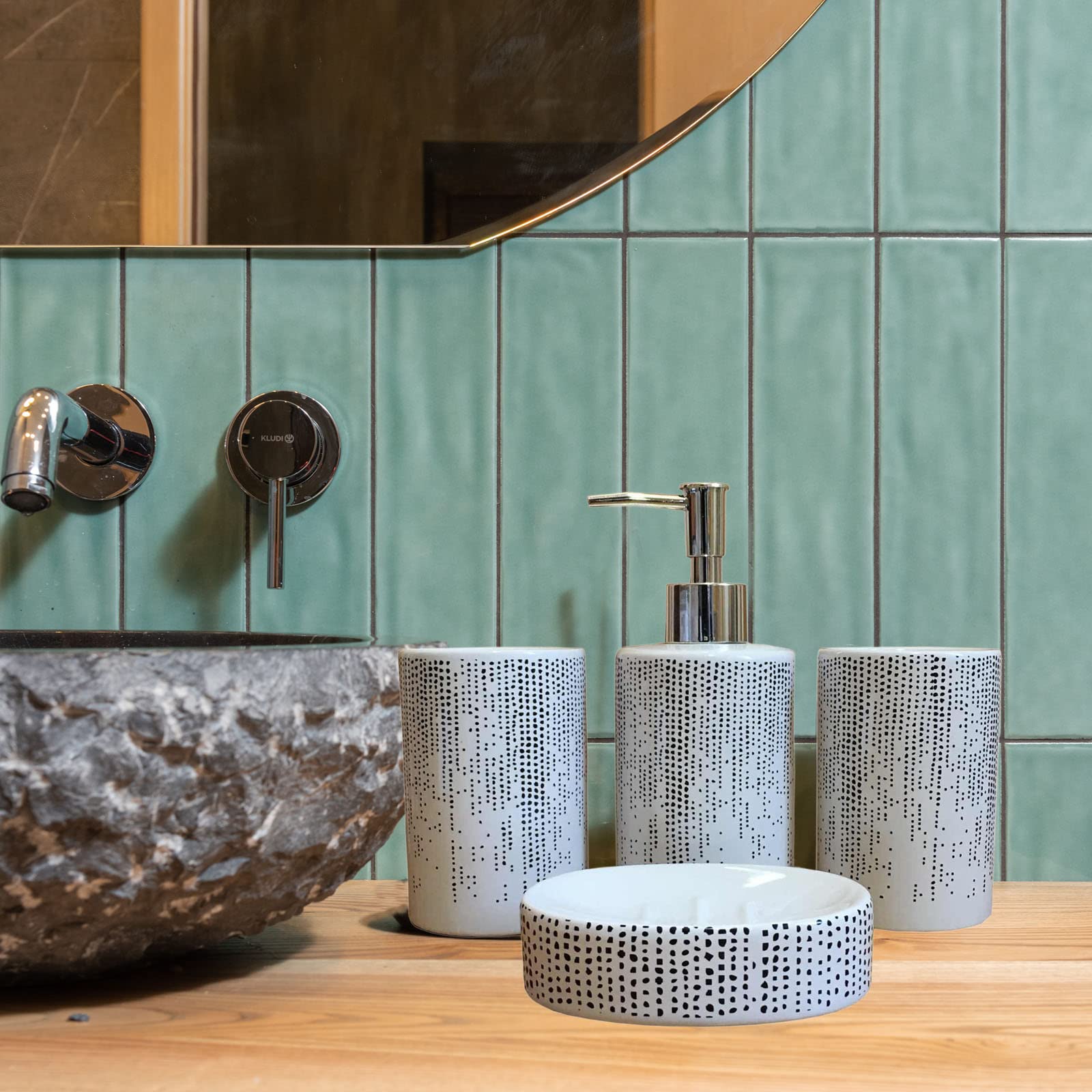 Juego de Accesorios de baño, Juego de 4 Piezas de artículos necesarios para Apartamentos, Contiene Taza de Cepillo de Dientes, dispensador de jabón, jabonera, Vaso