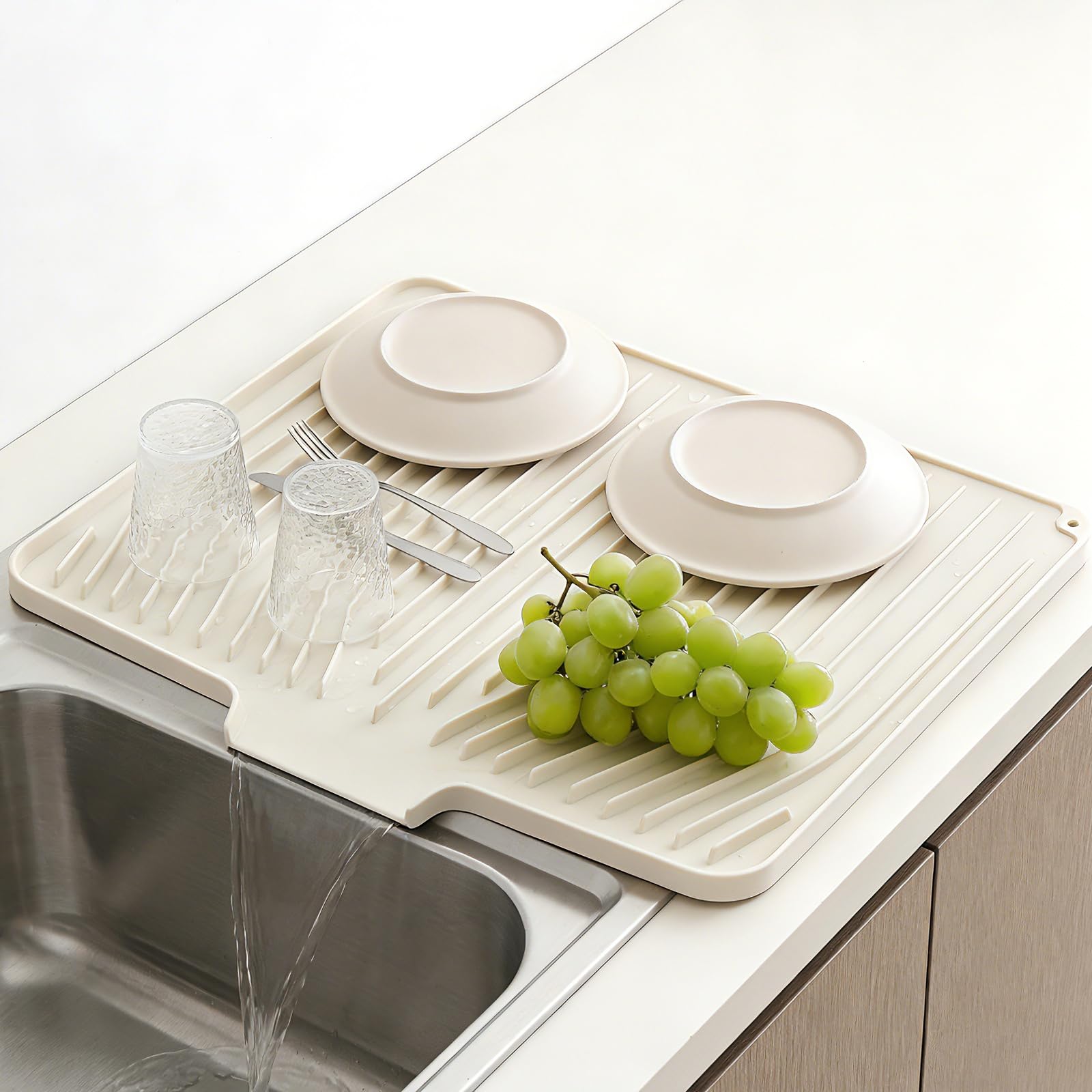 Dish Drying Mat - 48*35 cm Silicone Draining Board Mats with Slope Design,Heat-Resistant & Non-Slip,Resuable Sink Drainer Mat for Kitchen Counter,Foldable Sink Protector Mat (White)