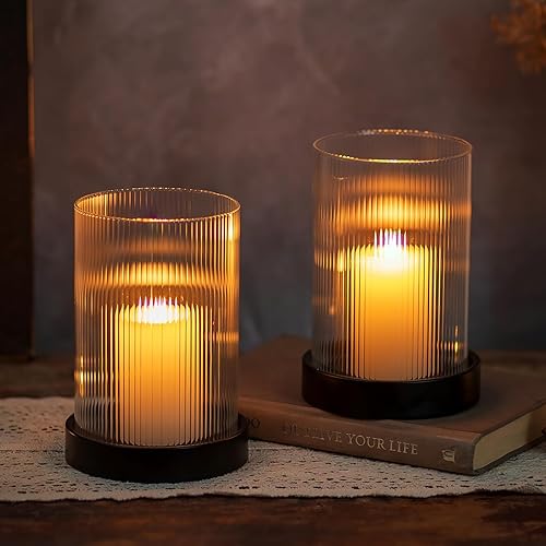 Hewory Candelabro acanalado de huracán juego de 2 portavelas votivas negras, huracán de vidrio con placa de vela de metal, soporte de vela de pilar