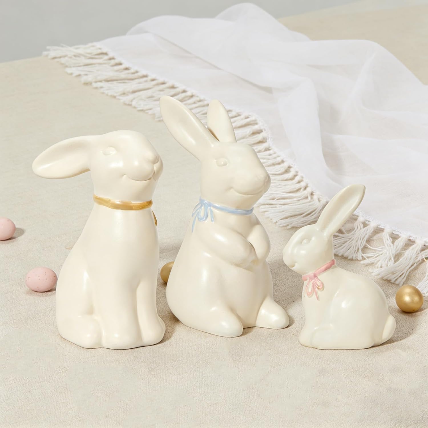 WDS WONDROUS Easter Decorations Bunny Family Figurines Set of 3 - White Rabbit Statues, Farmhouse Spring Decor, Resin Easter Tabletop Decor for Shelf, Mantel, Coffee Table Home