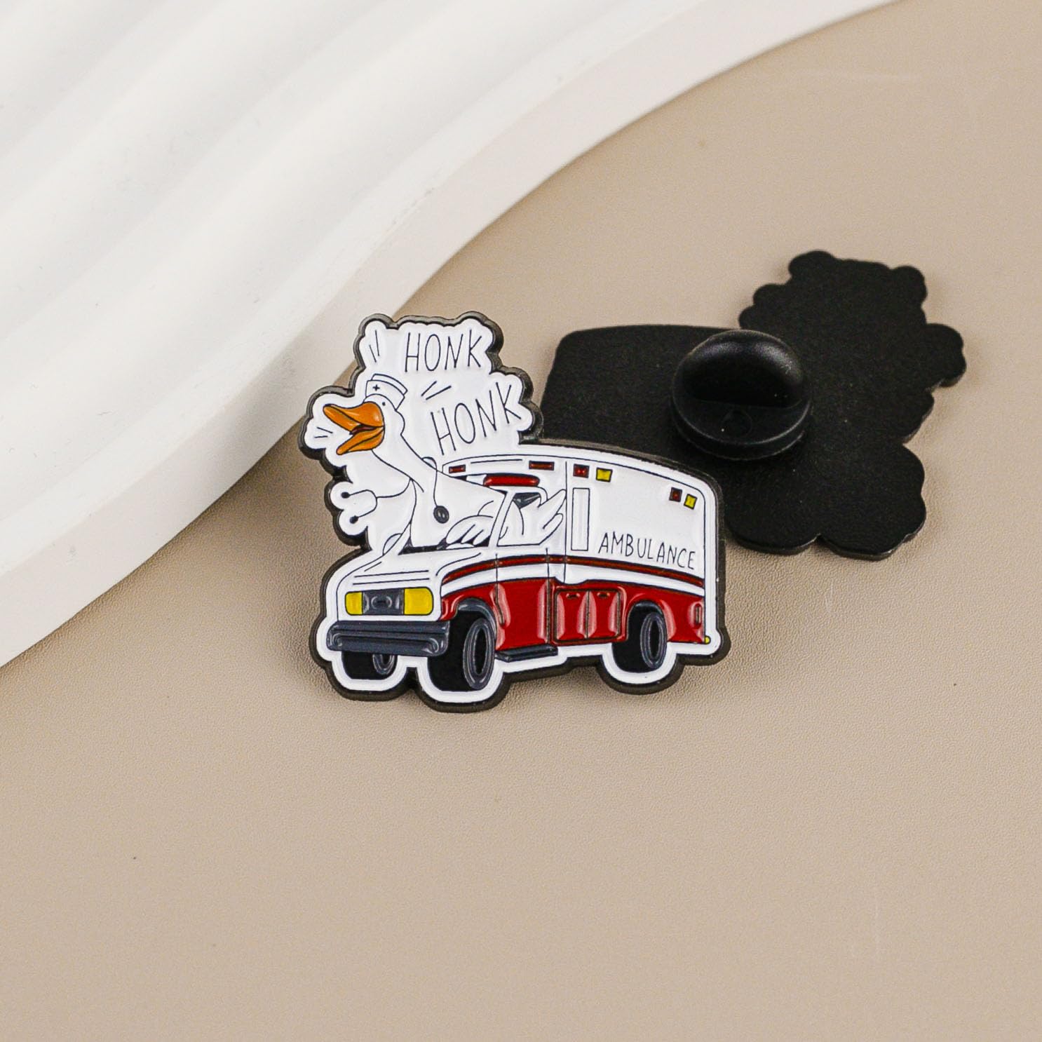 Honk Honk Silly Goose Driving Ambulance Enamel Pin, Cute EMS Goose Pin Brooch, Funny Gift For EMT Paramedic Healthcare Worker, Medical Emergency Brooch Badges, EMS Medical Humor Lapel Badge, Cartoon Animal Jewelry Accessories