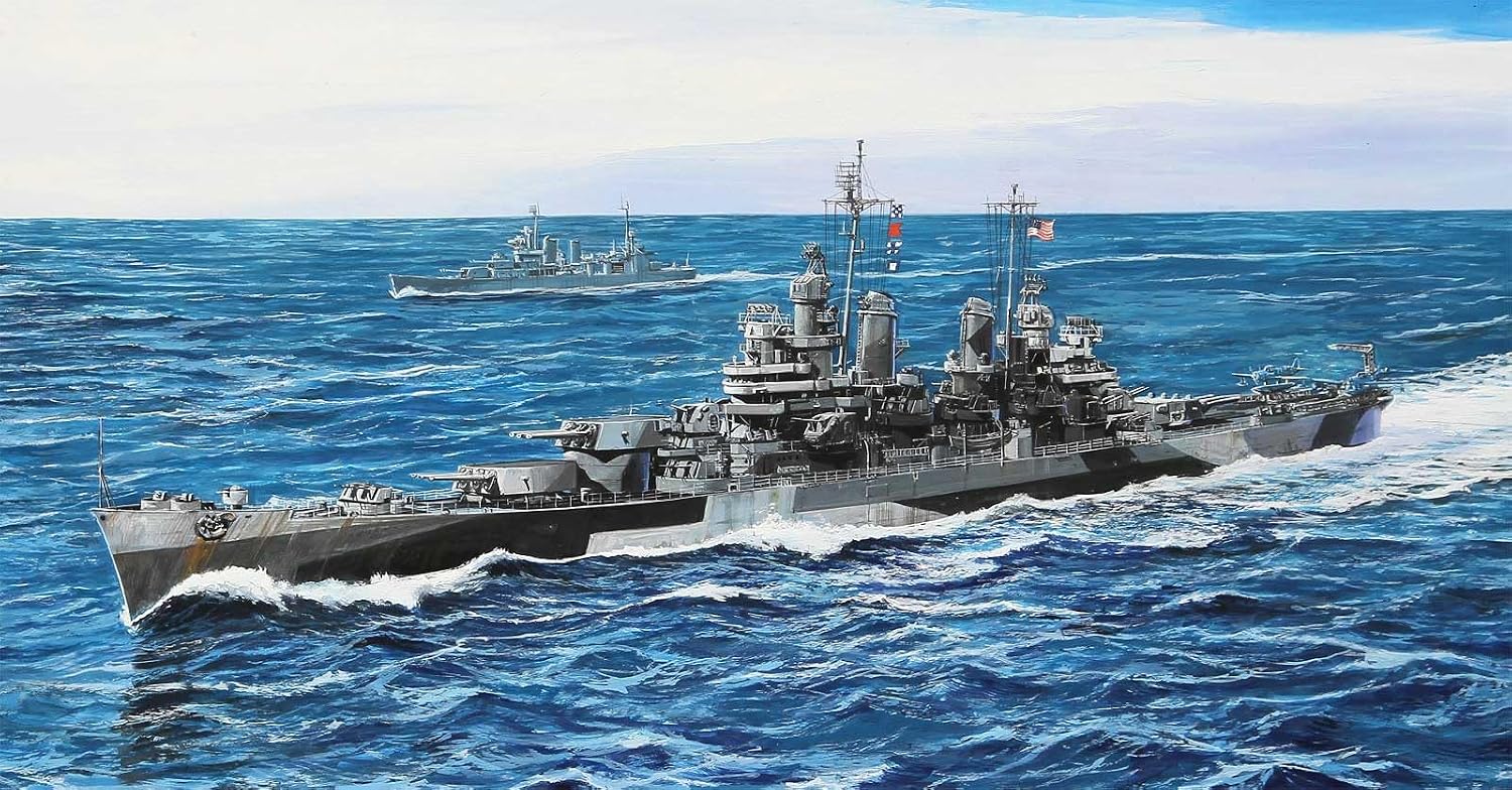 Pittroad 1/700 SkyWave Series US Navy Heavy Cruiser CA-72 Pittsburgh 1944 Pittsburgh W260