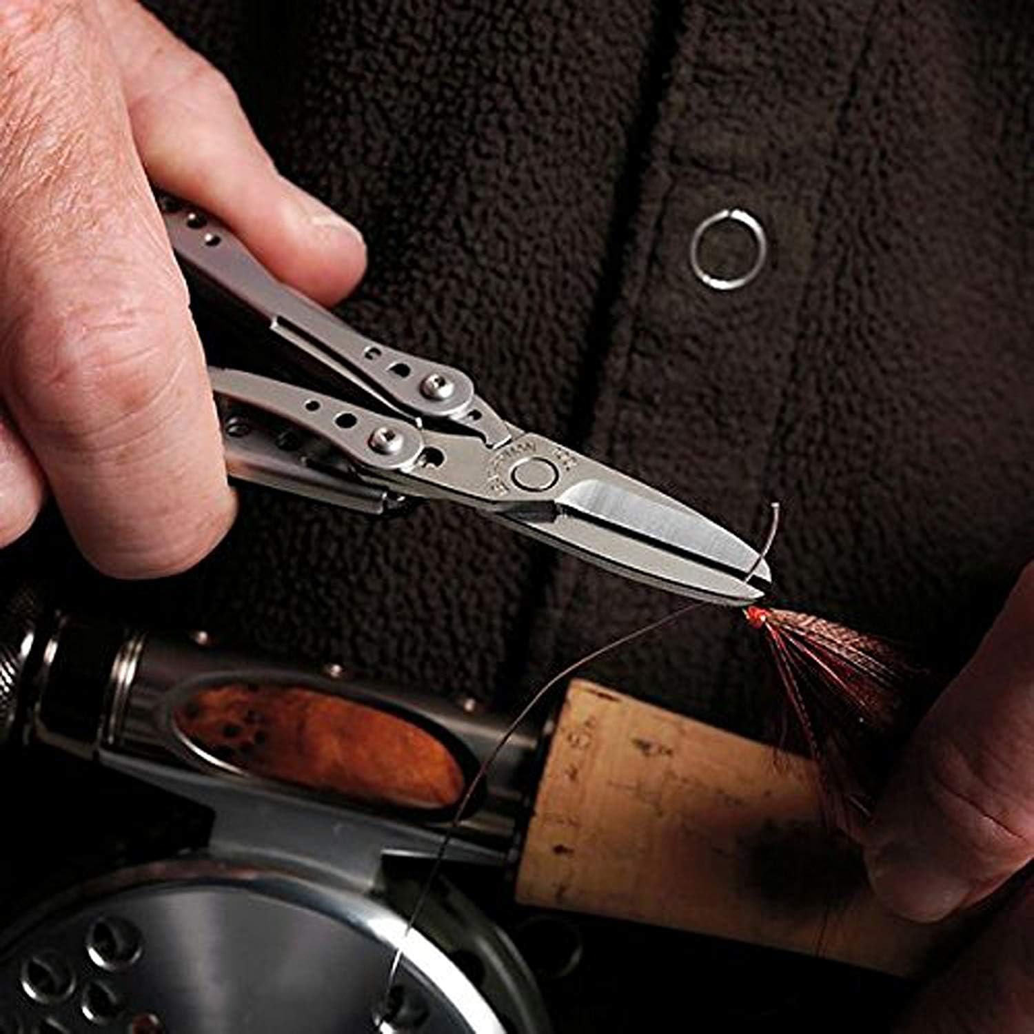 LEATHERMAN, Style CS Keychain Multitool with Spring-Action Scissors and Grooming Tools, Stainless Steel