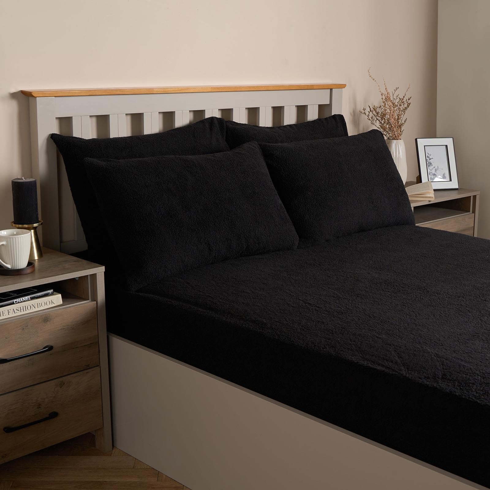 Ohs Black 2 Pack Teddy Bear Fleece Pillowcases, Side Sleeper Winter Warm Cosy Soft Teddy Pillowcases Fluffy Fleece Hotel Quality Thermal Pillowcases Luxury Bedding,