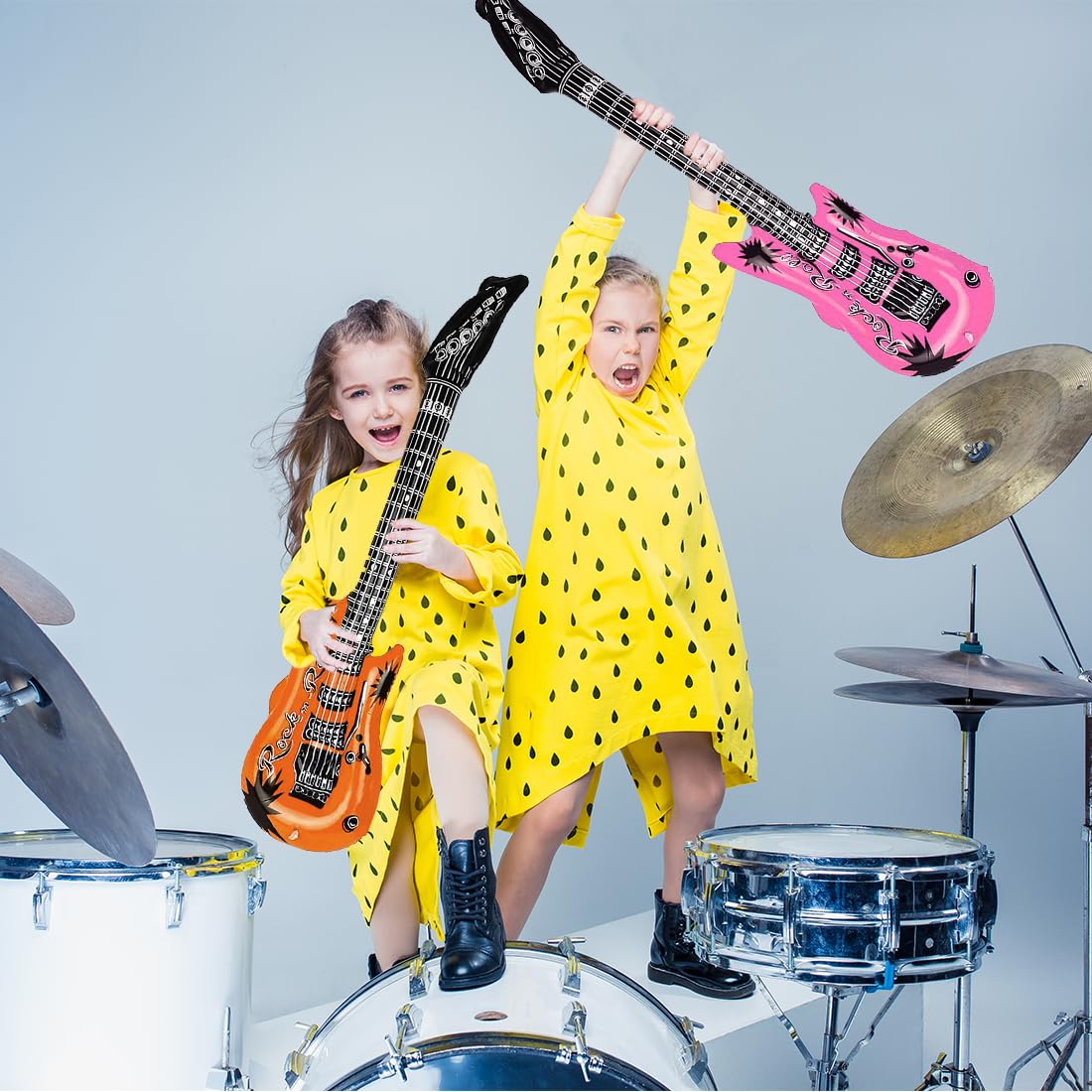 Chitarra Gonfiabile, 6 Pezzi Air Guitars Colorato, Strumenti Musicali Gonfiabili 53cm in 6 Colori, Chitarra Gonfiabile Rock Palloncino, per Carnevale Compleanno Ragazzi Ragazze