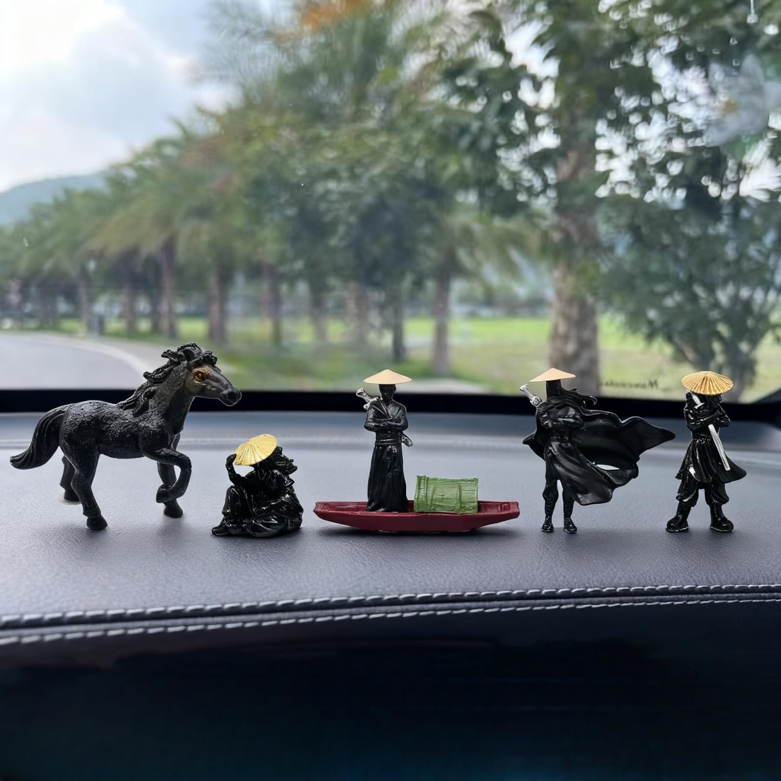 6Pcs Swordsman Car Dashboard Decorations, Mini Samurai Figurine Cool Car Dashboard Access…