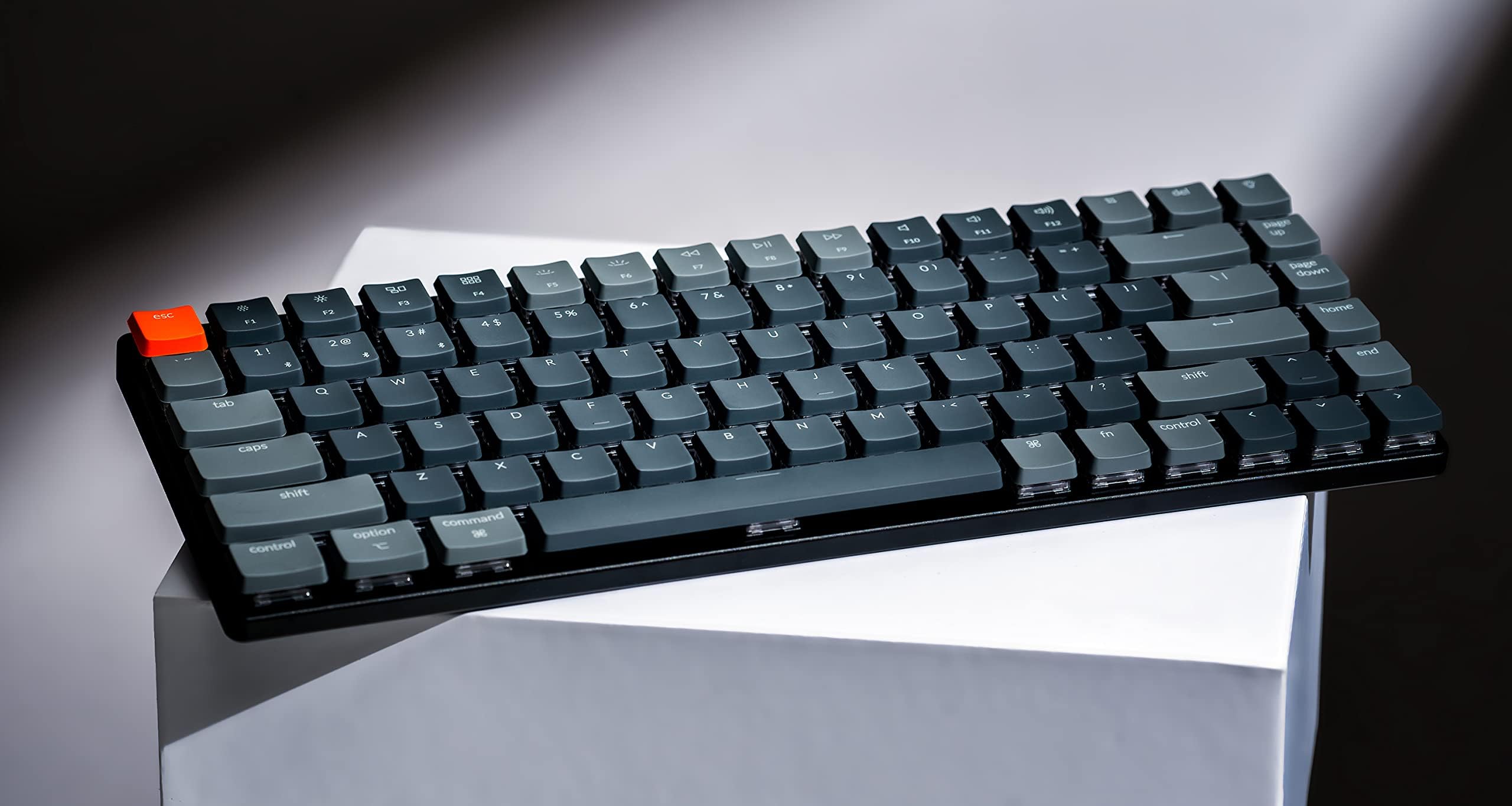 キーボード Keychron K3 RGB Backlight RedSwitch K3B1 Keychron K3 Ultra-slim Wireless Mechanical Keyboard (US ANSI