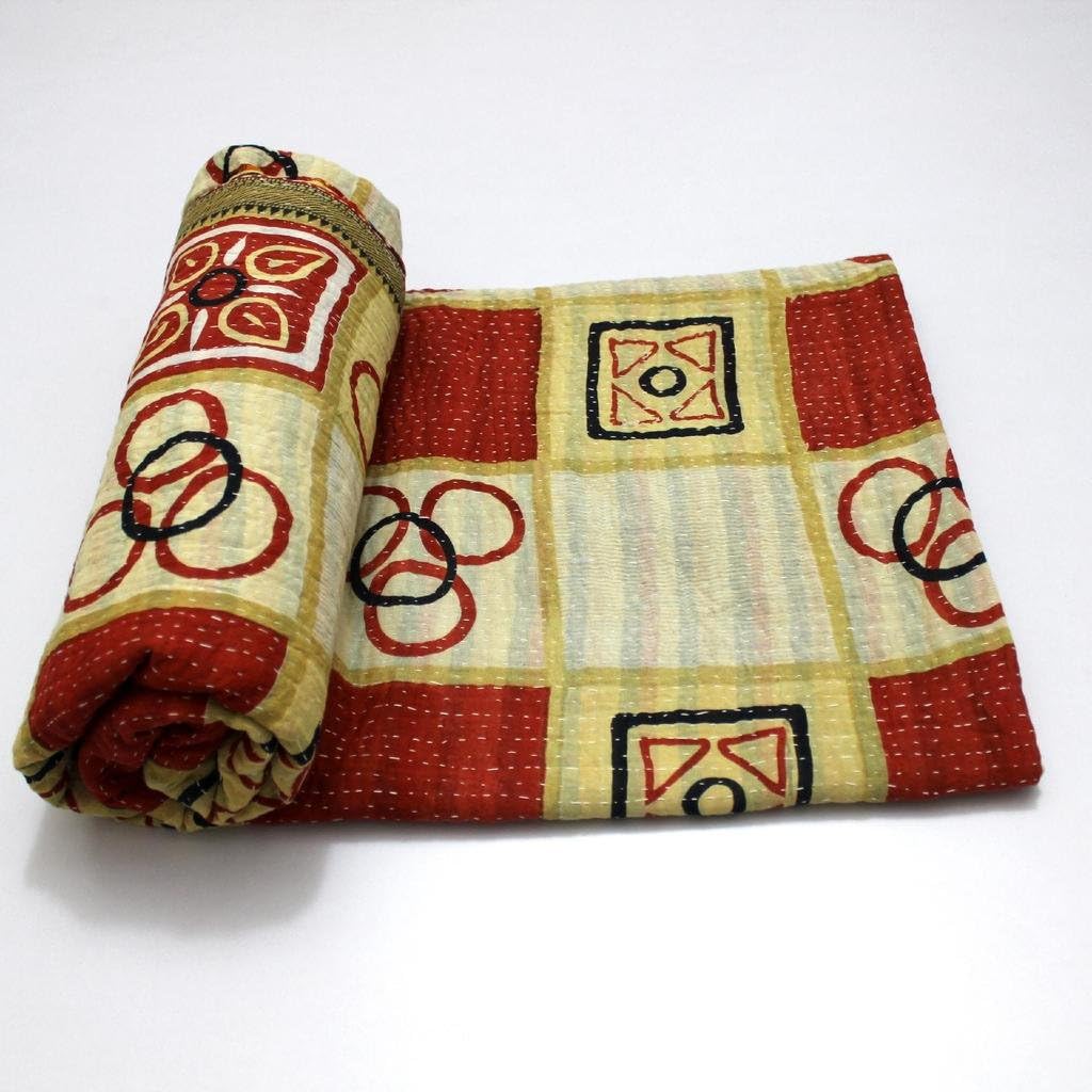 Vintage Throw Kantha Quilt Indian Handmade Bohemian Bedspread Reversible Cotton Ethnic Sari Fabric Embroidered Bedding Blanket Gudari