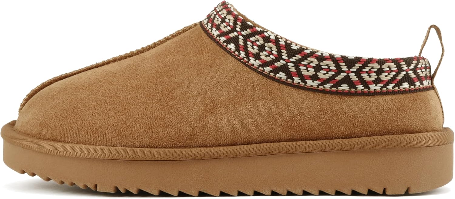 Soda “Ahead” ~ Women Round Toe Flatform Lug Sole Sherpa-lined Booties