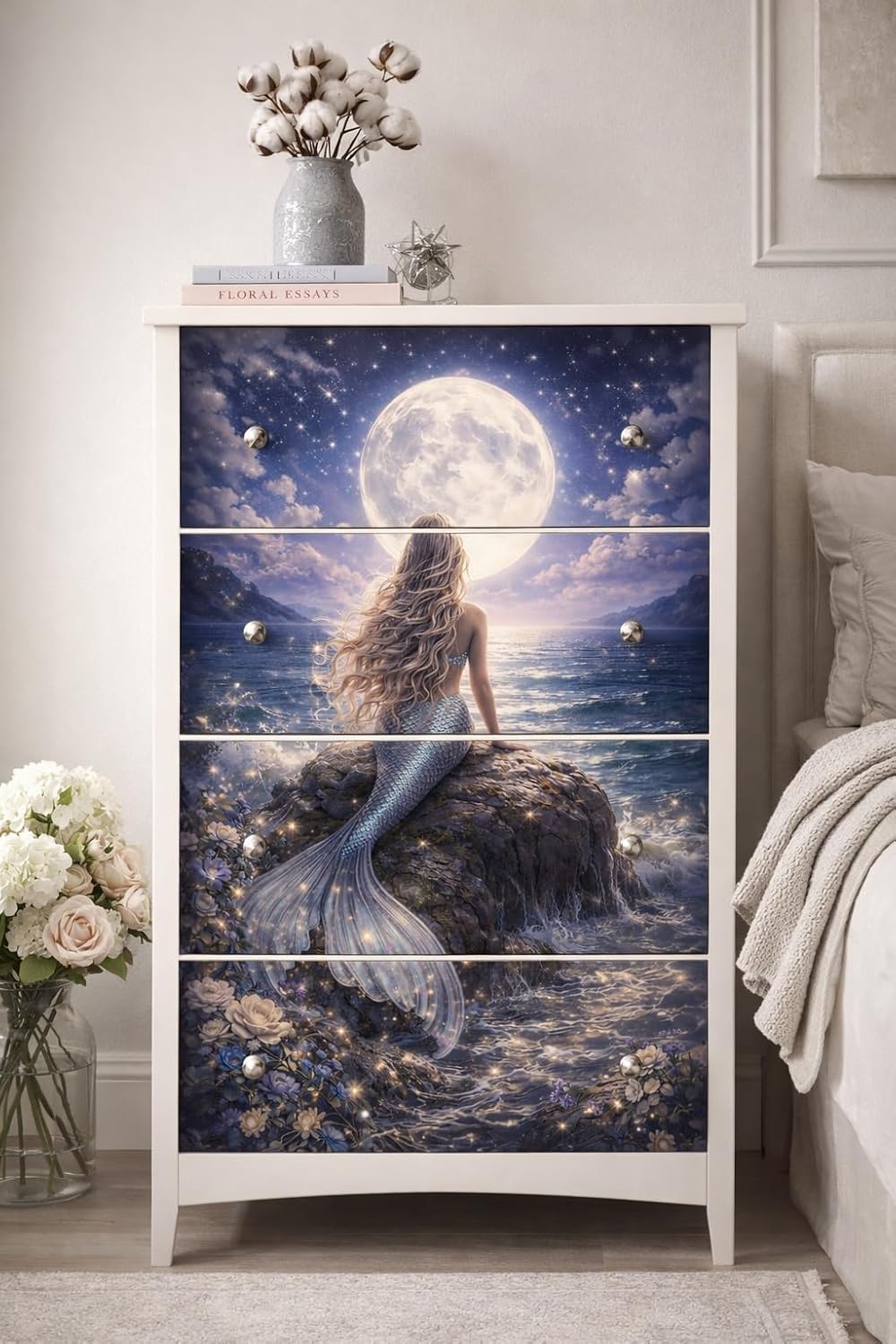 Queen of the Tide Decoupage Paper (21.0 x 29.0 in), 18lb Tissue Paper