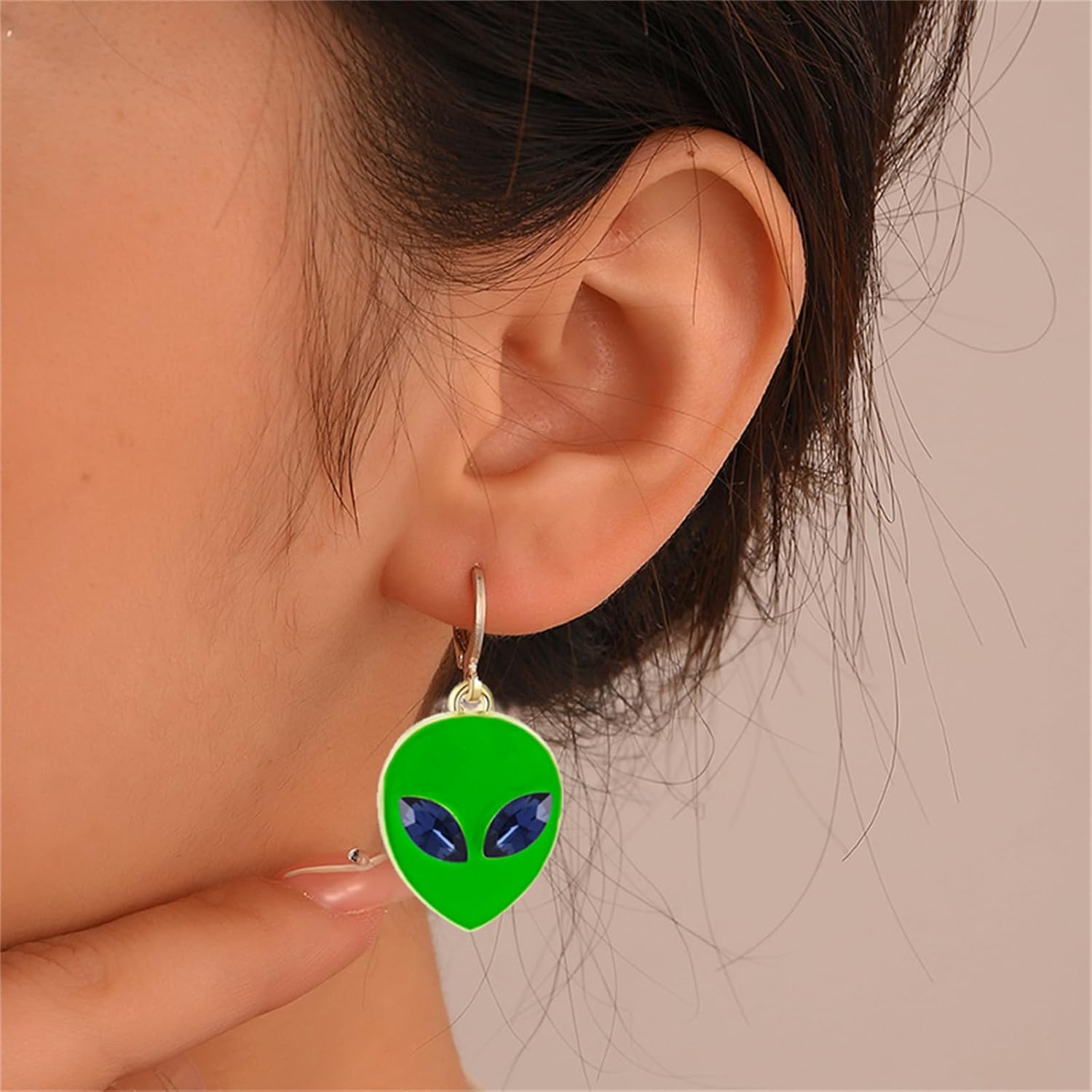 Dreuyet Alien Hoop Earrings for Women Crystal Cute Green Alien Head Dangle Earrings Funny Novelty UFO Space Statement Jewelry - Image 4