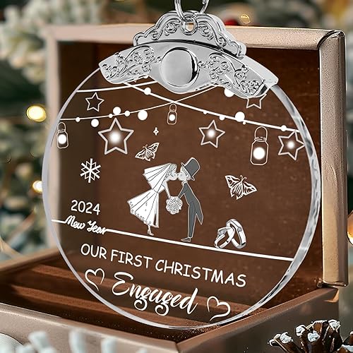 2023 Our First Christmas as Mr Mrs Married Recién Casado Recuerdo Decoración de Boda Adornos de 3 pulgadas Regalo (2024 Glass Engaged-1)