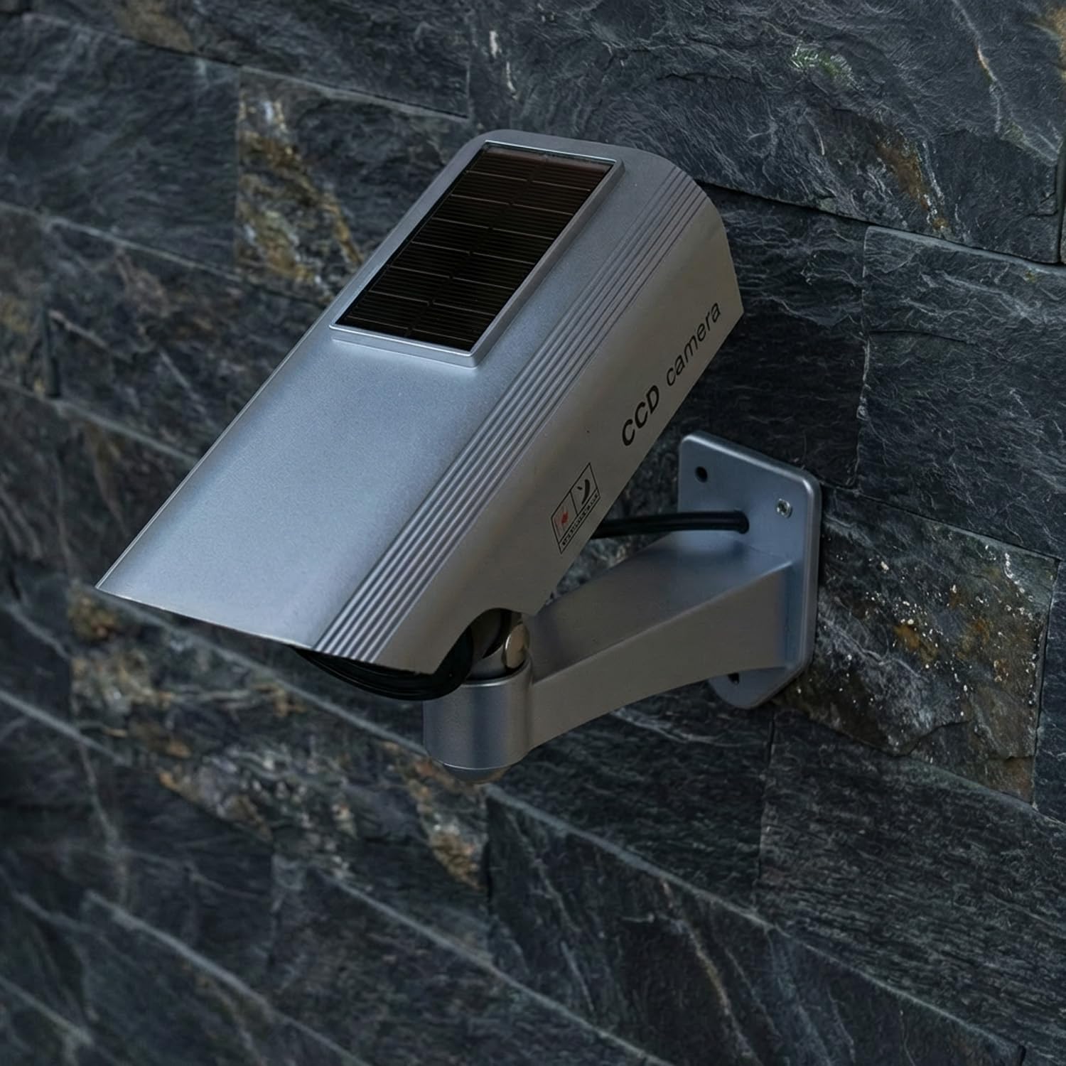Maclean 4-Pack Realistyczny Solarny Atrapa Kamery Bezpieczeństwa z Migającą Diodą LED – Wodoodporny Model Atrapy Kamery CCTV Do Użytku Wewnątrz i Na Zewnątrz, Łatwa Instalacja