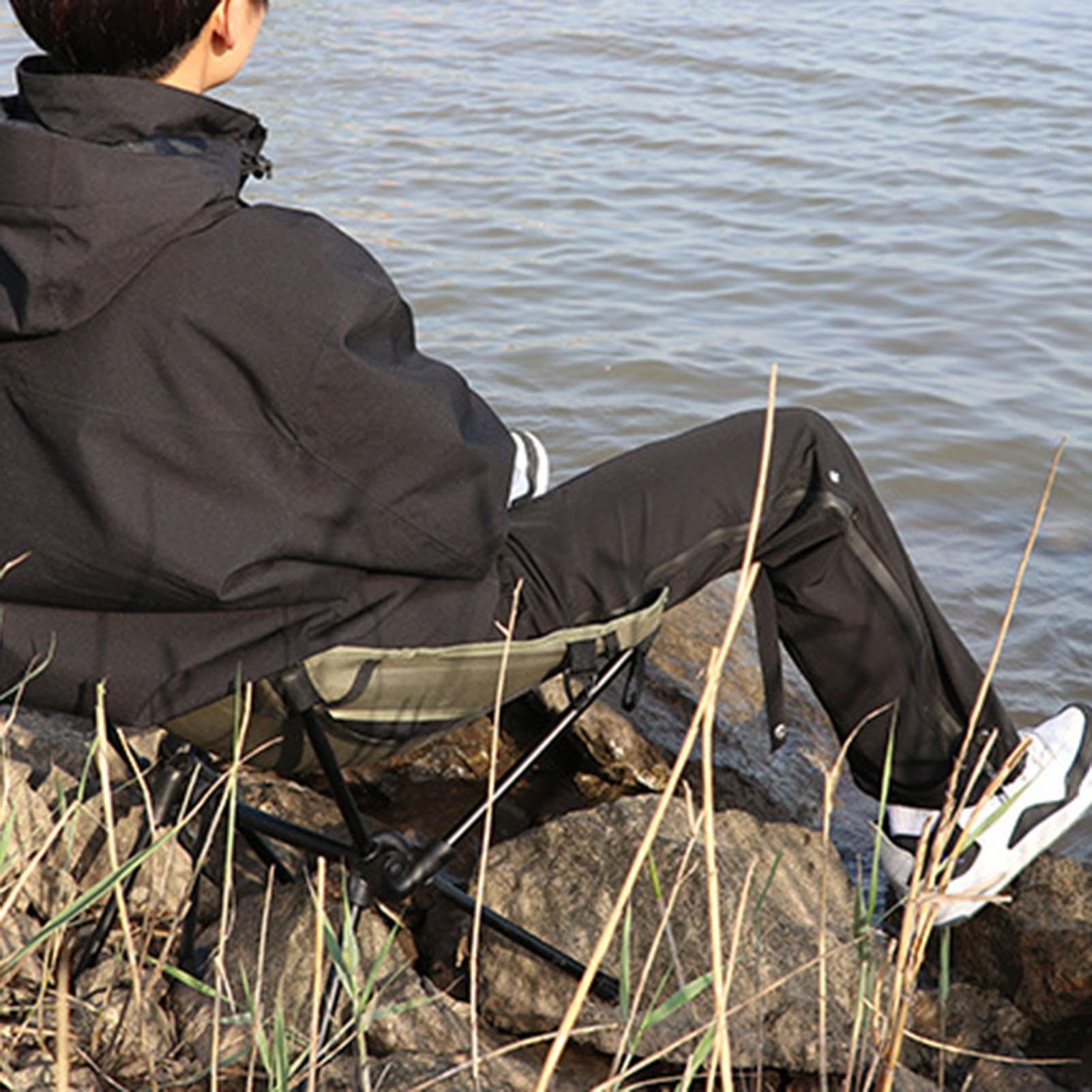 Sgabello pieghevole portatile – Sedia da viaggio compatta in alluminio, sedile leggero per esterni, resistente e pieghevole per escursioni, gite in spiaggia, relax, grigliate, escursioni con zaino in