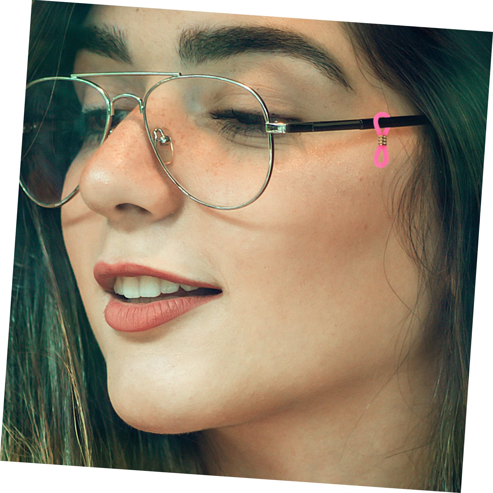 Holibanna Lot de 60 Embouts en Silicone Antidérapants pour Lunettes Connecteurs en Métal, Support de Chaînette Réglable, pour Accessoires Lunettes et Maintien Sécurisé Couleur Aléatoire