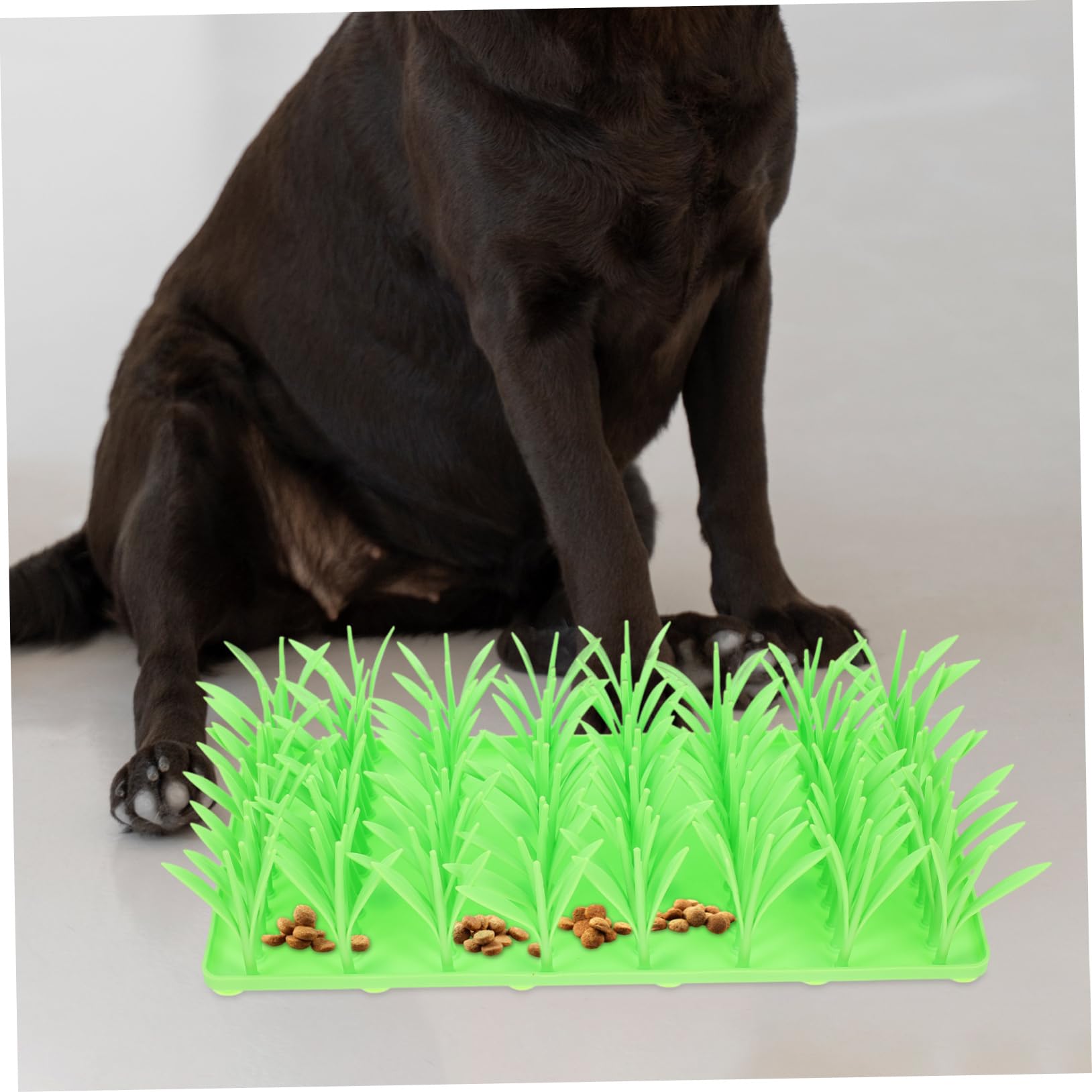 Toddmomy Futtermatte Slow Feeder für Katzen und Hunde rutschfest Kreatives Gras Design Fördert Langsames Fressen Robust und Vielseitig Geeignet als Hundespielzeug und Welpenbedarf