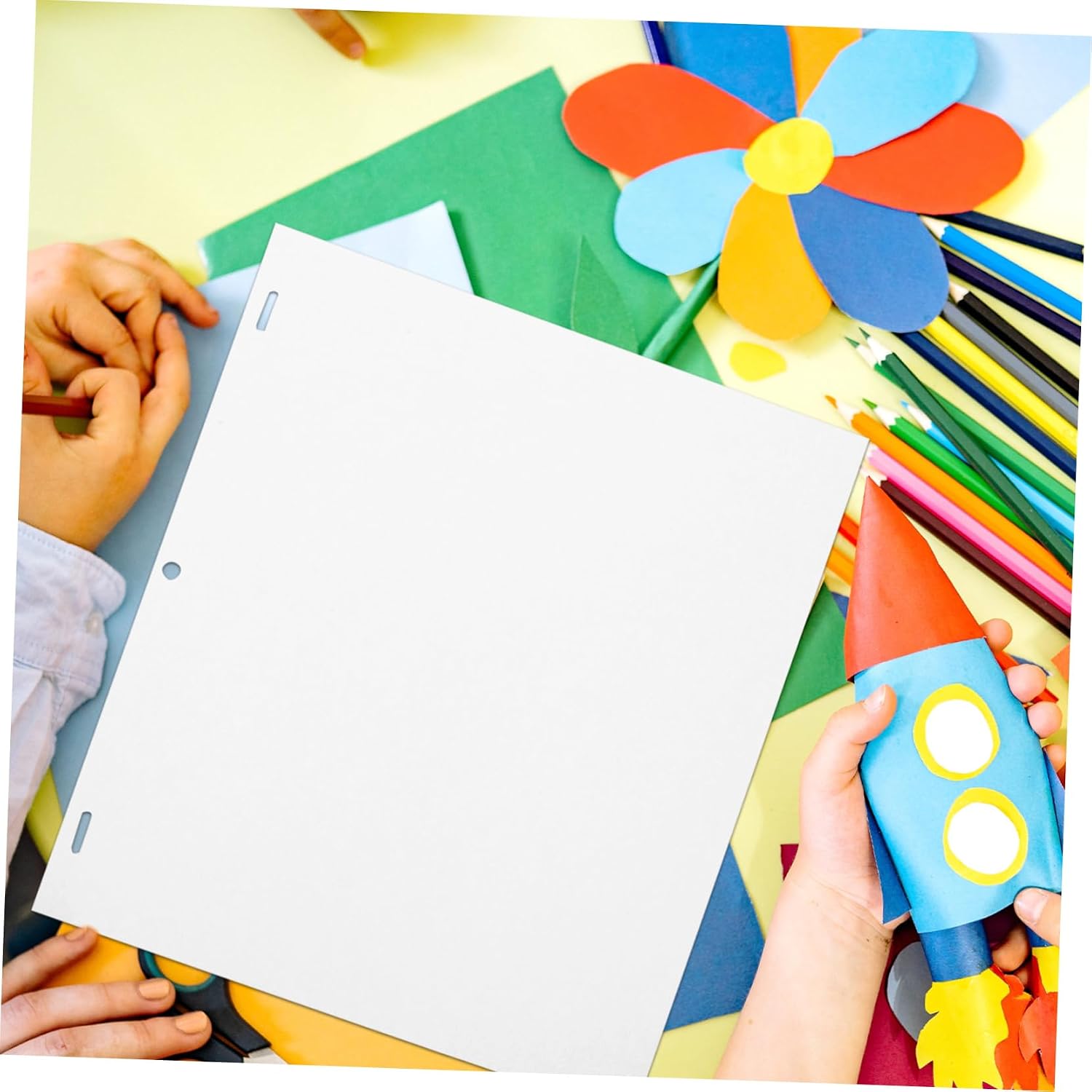 FAVOMOTO 200pcs Animation Positioning Paper of Translucent Punched Tracing Paper for Artists for Animation Students and Anime Enthusiasts Enhanced Precision and Creative Practice
