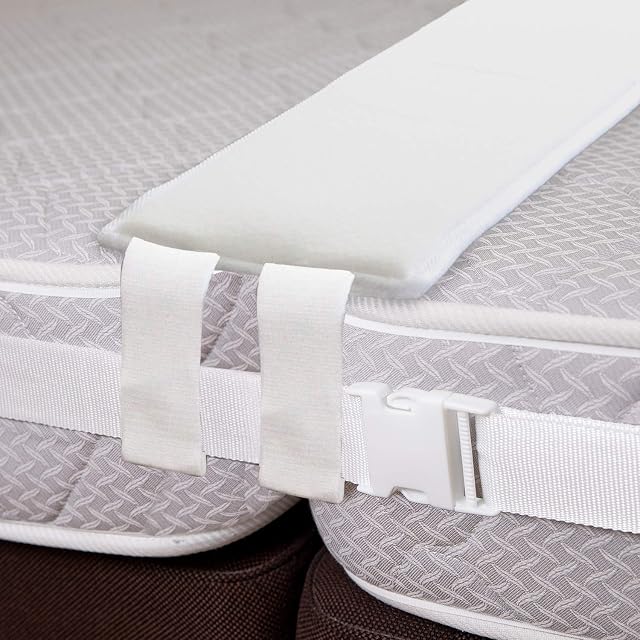 VIVILINEN Upgrade Widen Bed Bridge Twin to King Converter Memory Foam Gap Filler Pad and Wide Adjustable Kit-Mattress Extender Connector Strap for Home Bedroom (White, Width 30cm)