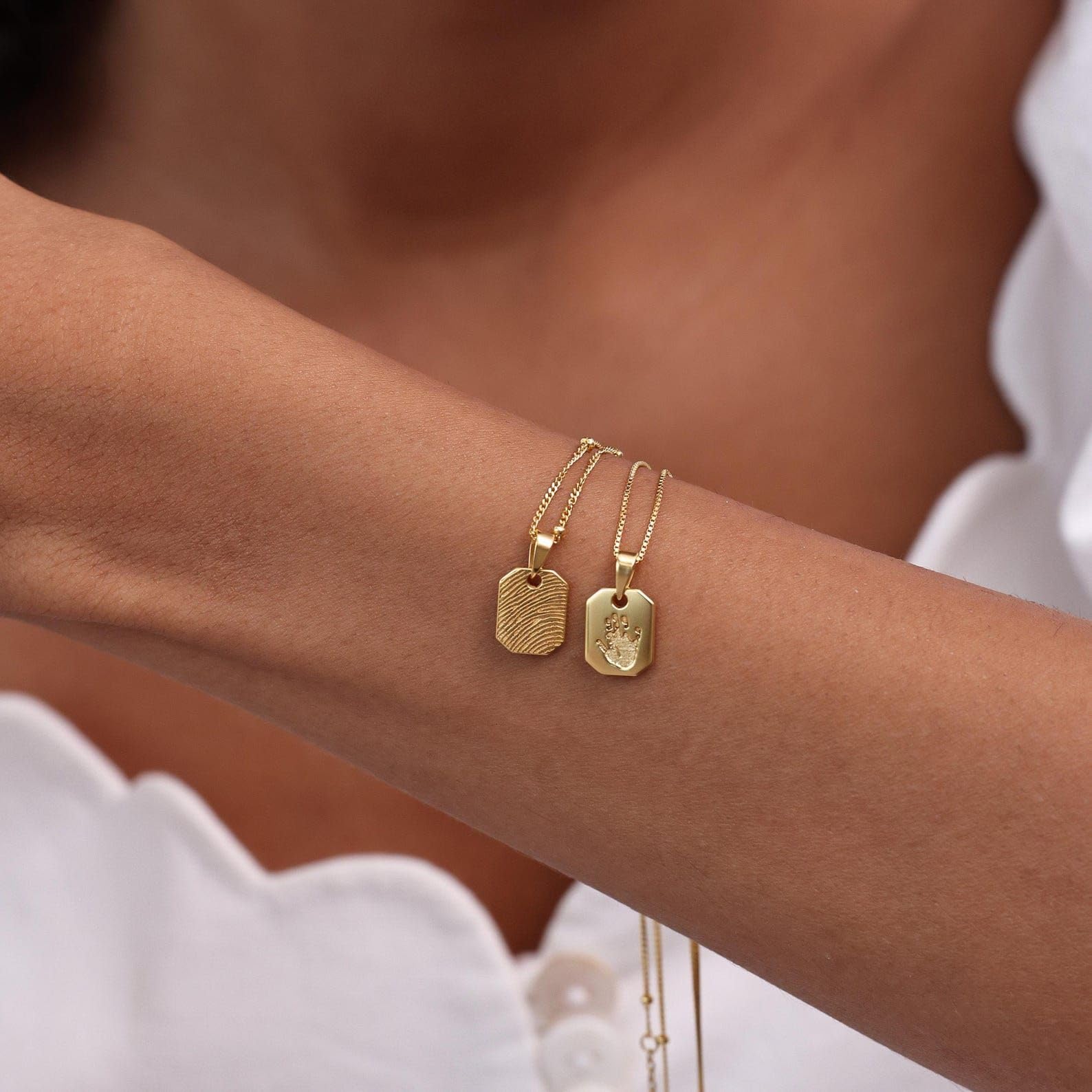 bebé huella de la mano huella del pie Collar plata de ley 925 Mini placa colgante collares duelo gestacional joyería hecha a mano