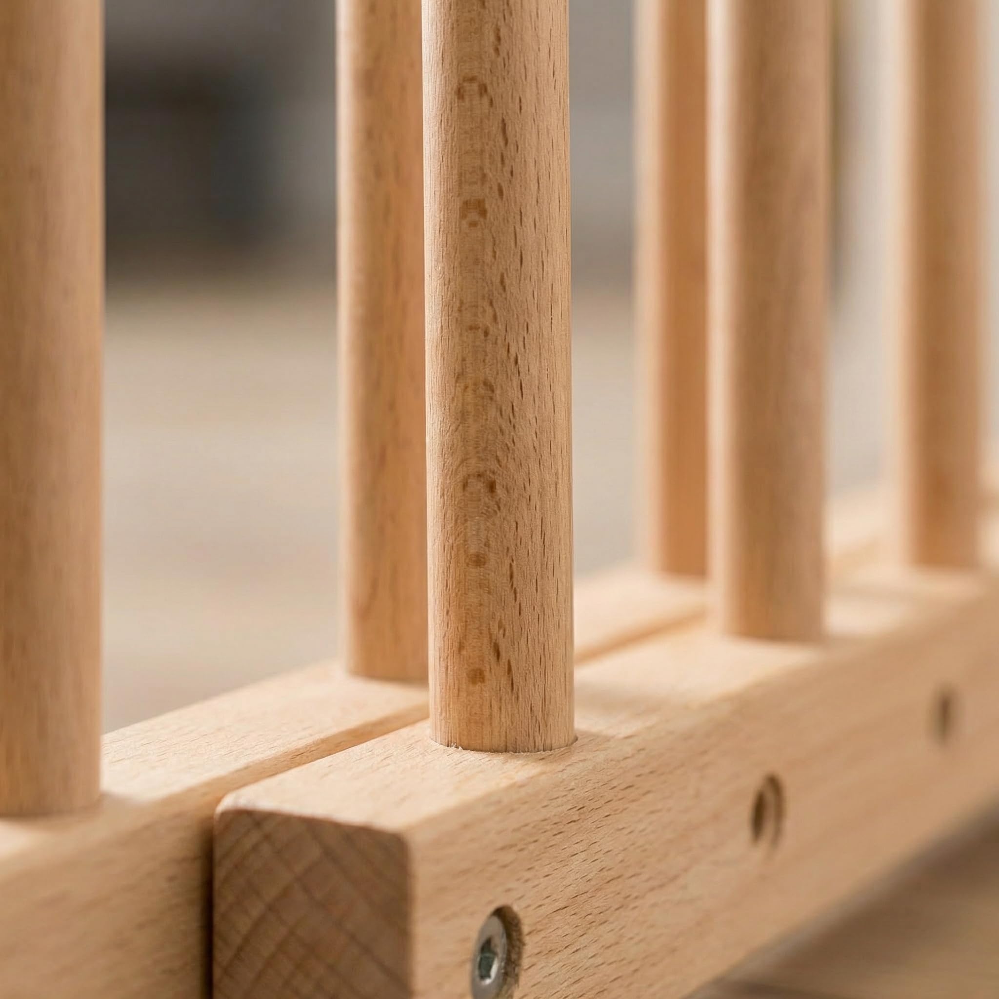 Treppenschutzgitter Holz 75,5–117 cm – Massivholz Treppengitter zum Bohren für Baby & Kleinkind, ohne Türschwelle, Doppel-Sicherheitsmechanismus, verstellbar, inkl. Montagematerial | EmsCraft24