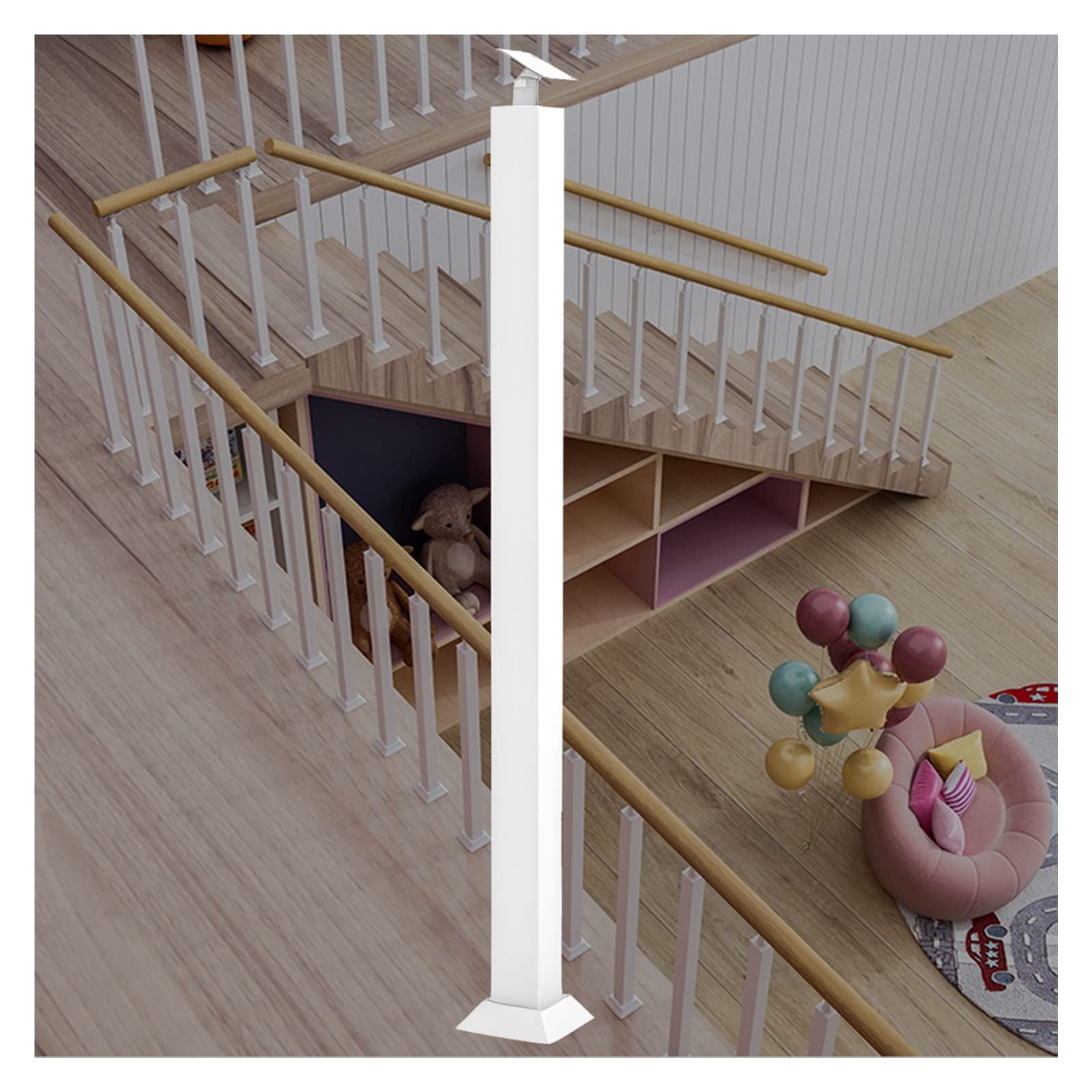 Poteau escalier blanc en métal pour sécuriser la mezzanine et les marches de la maison