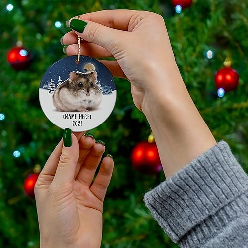 Miniatura 4 de Adornos de hámster gris para árbol de Navidad 2023, regalos personalizados con nombre, decoraciones de Año Nuevo, círculo blanco
