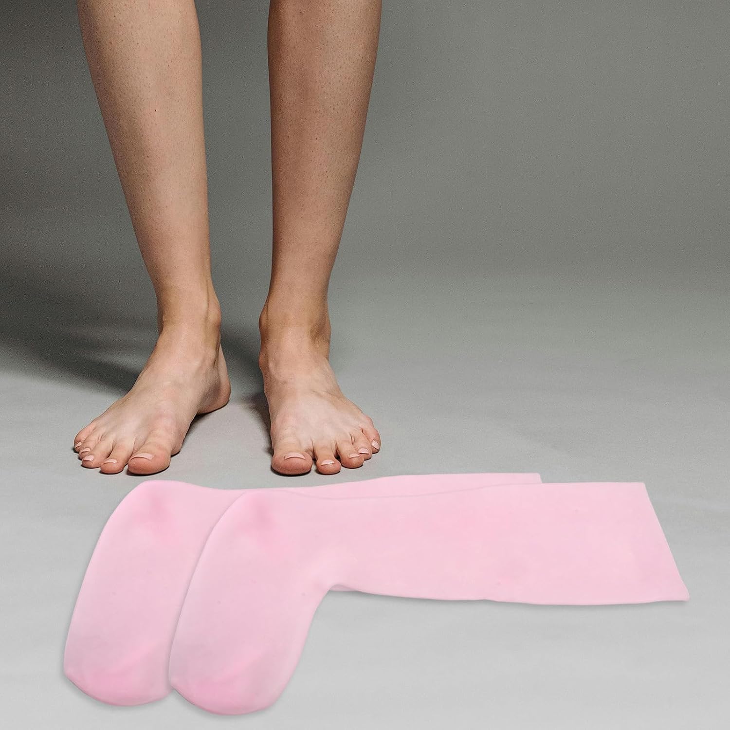 Mikinona Long Moisturizing Gel Socks for Cracked Heels, Knee-High Foot Care Socks for Men and Women, Soft Elastic SEBS Material for Overnight Foot Care and Skin Softening, 1 Pair Pink