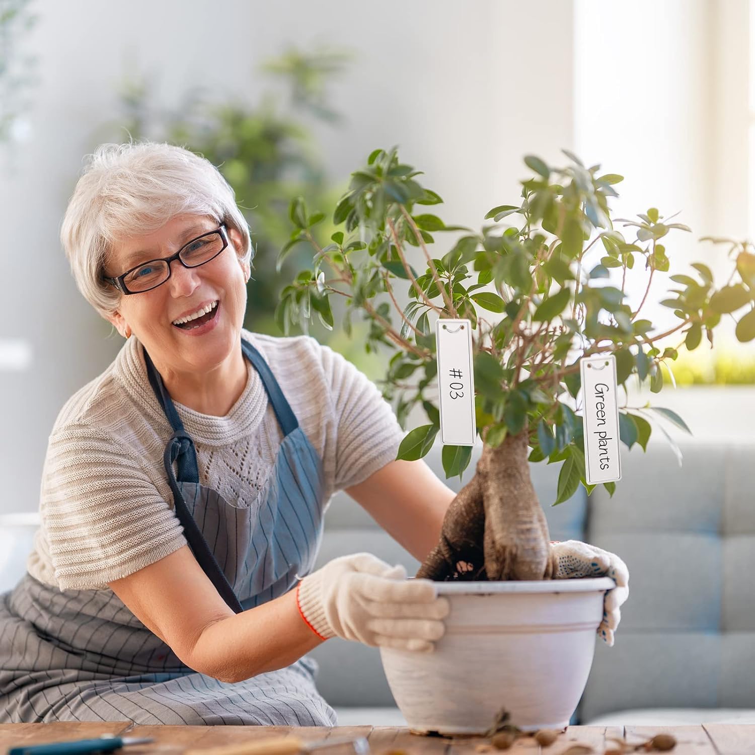 Aluminum Plant Tags(100pcs) Suitable for Outdoor, Gardening, and high Durability Metal Tags That can be Written and Engraved Never Crack or Fade Aluminum Garden Plant tag with 6-inch Wire