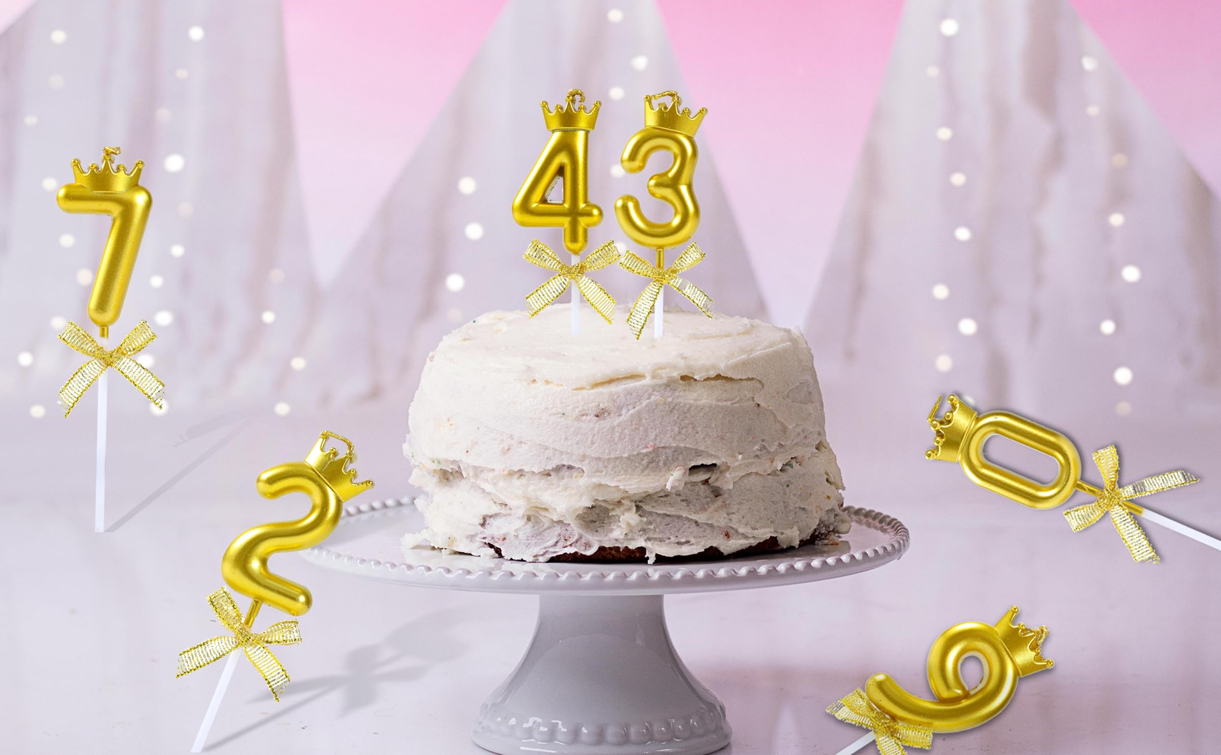La torta di compleanno con candele in forma di numero 73 icona. Simbolo