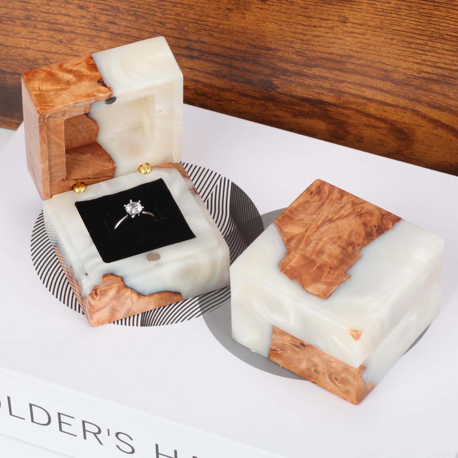 Loongresinwood Wedding Ring Box, Handmade Wooden Ring Box, Elegant Vintage Ring Holder Box, Engagement Ring Box with Single Slot, Suitable for Proposal, Wedding, Jewelry Storage