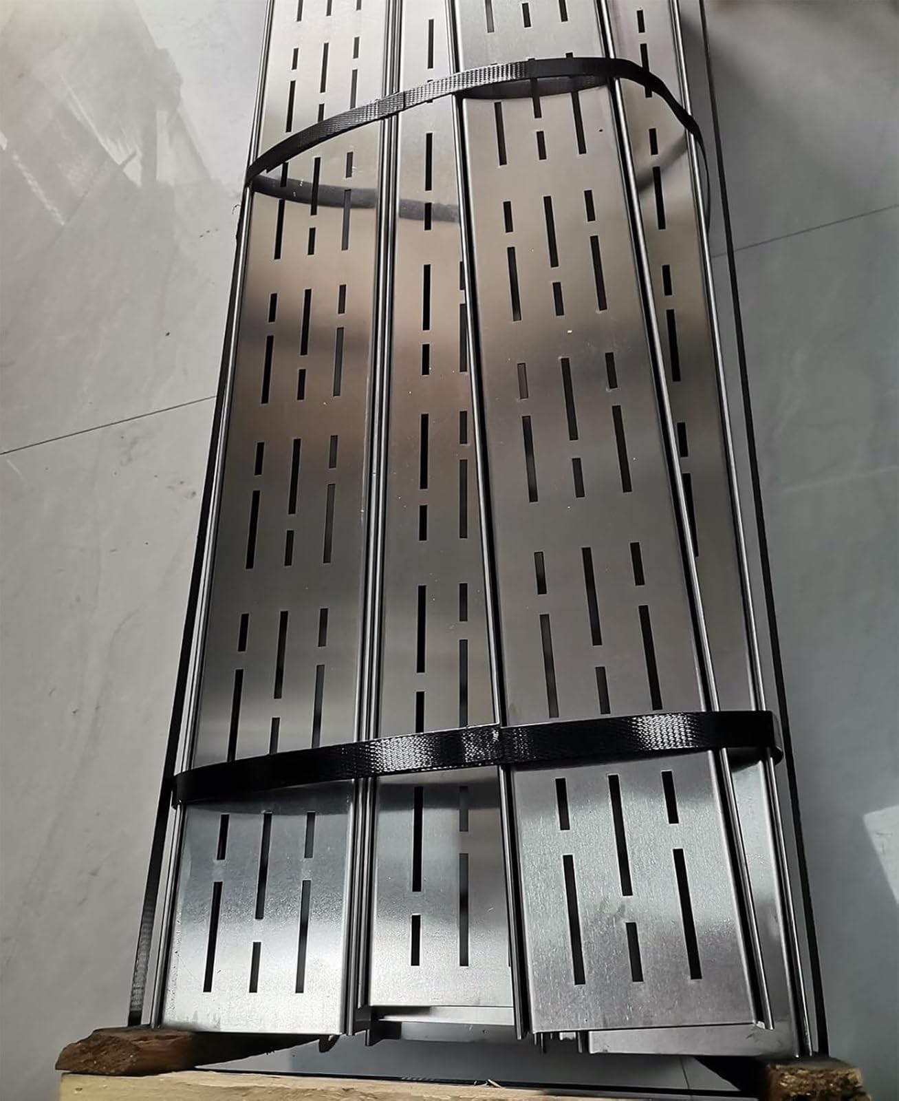 Sistema di drenaggio a basso profilo, 15 pezzi, 2 m, larghezza 35-150 mm, per acqua da giardino, cortile, grata e flusso efficiente